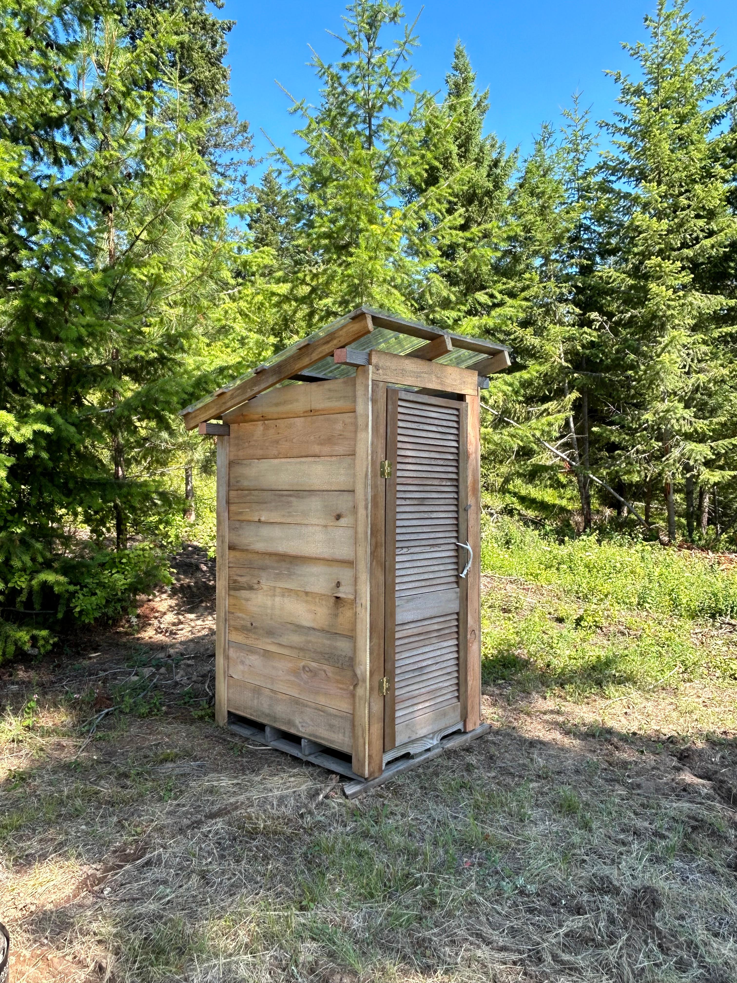 Papa's Primitive Outdoor Paradise