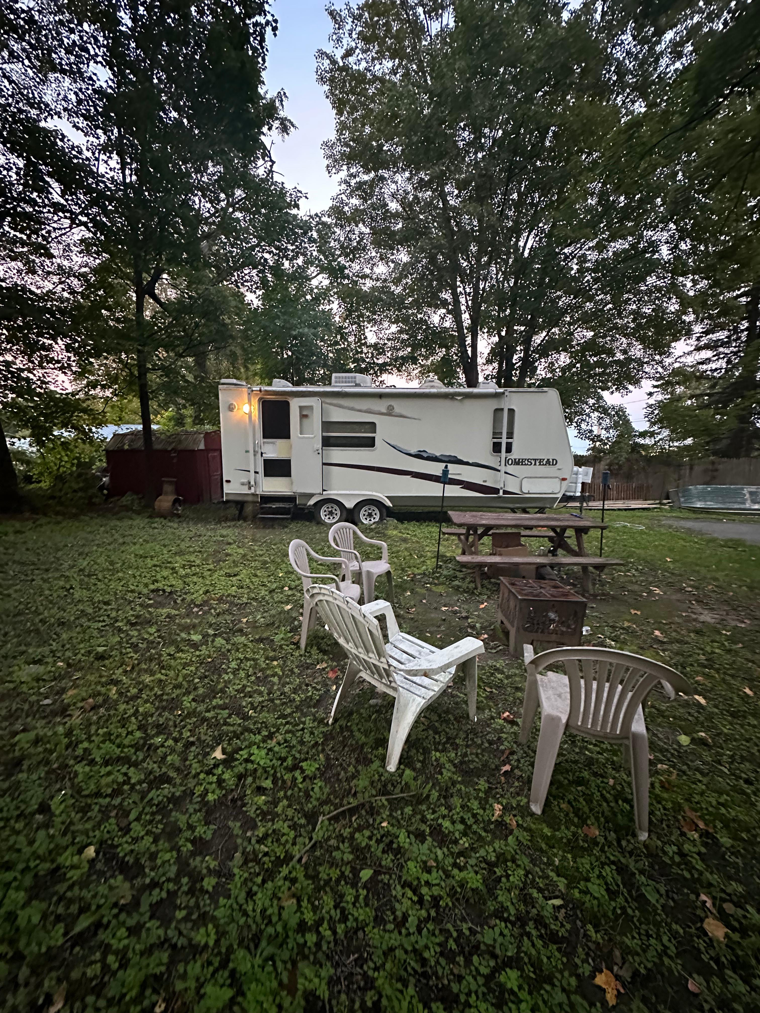Camper 5 minutes to Lake Champlain