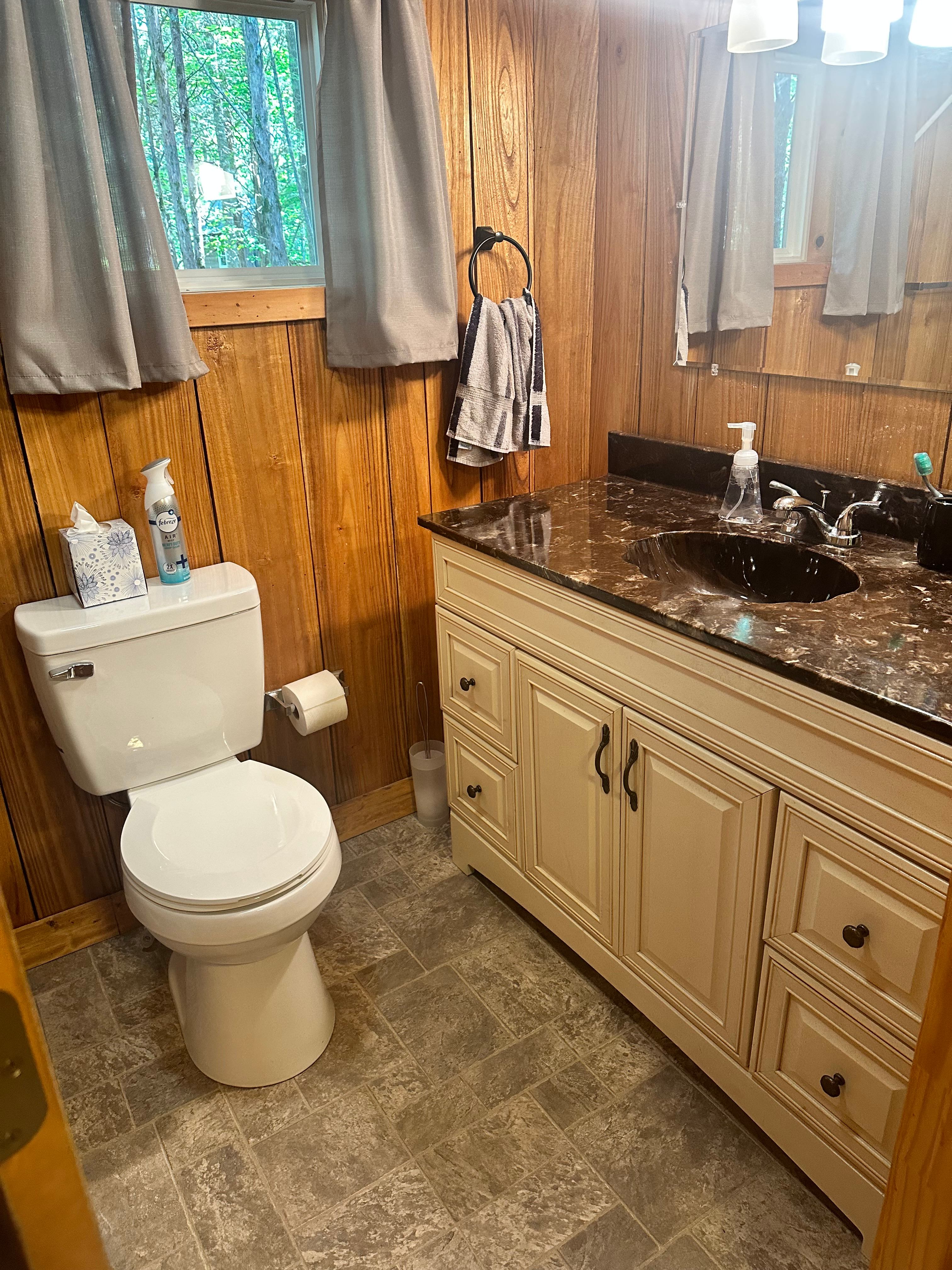 The Big Easy Cabin TN Style