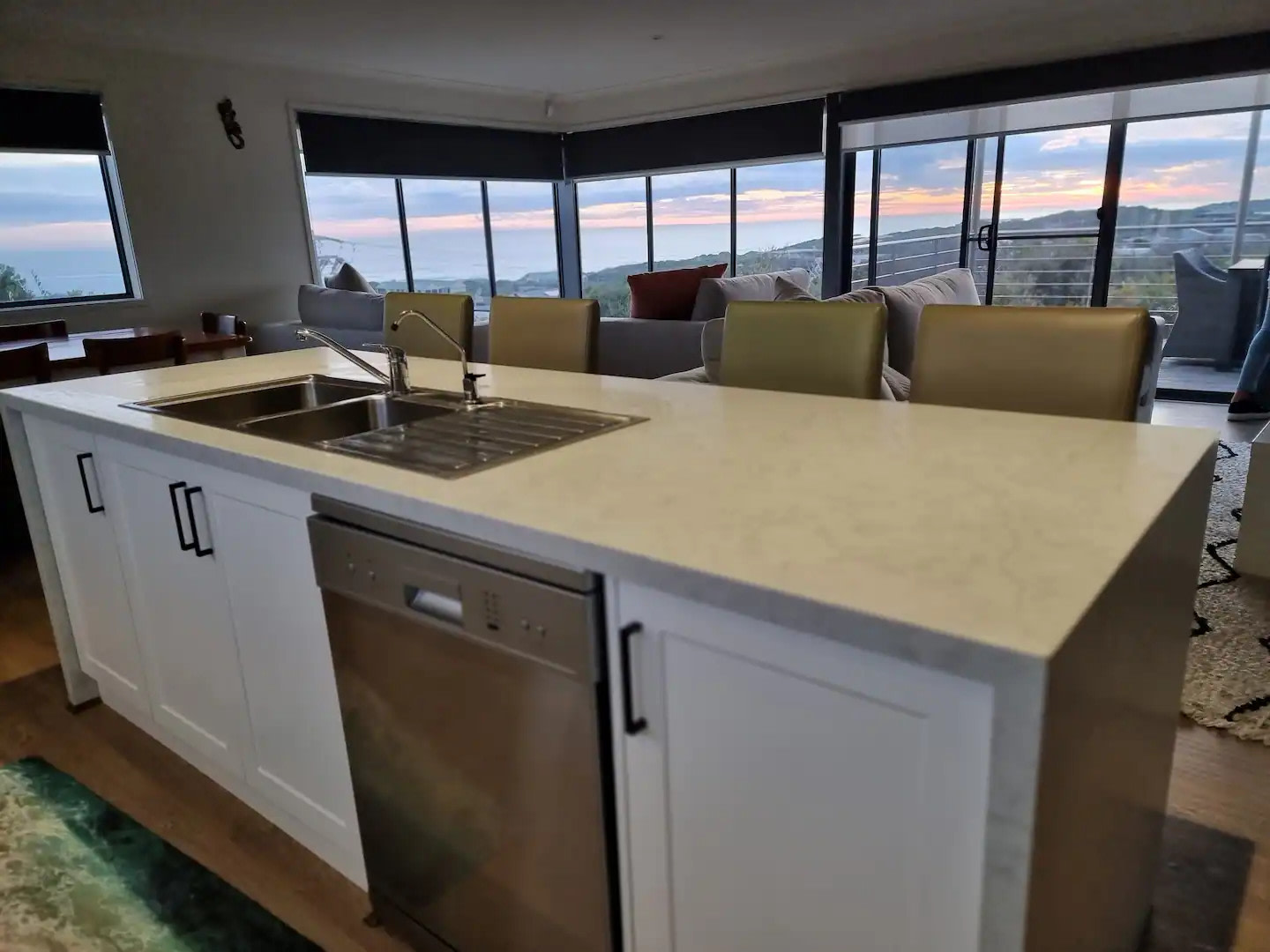 Sea Paradise at St Andrews Beach