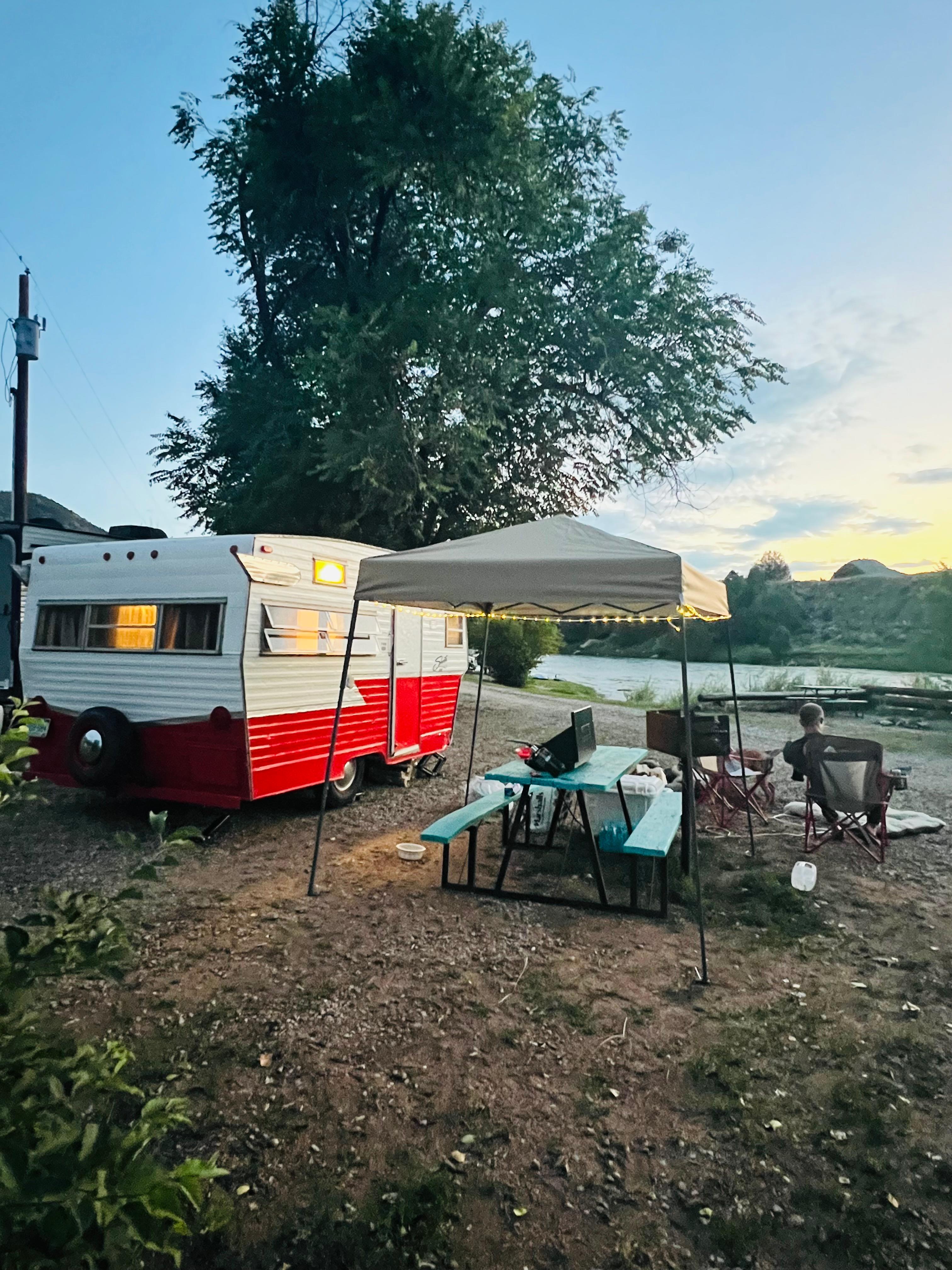 Sweetwater River Resort