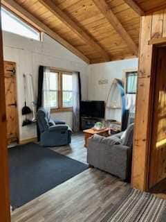 Elli's Lazy Days Resort & Campground