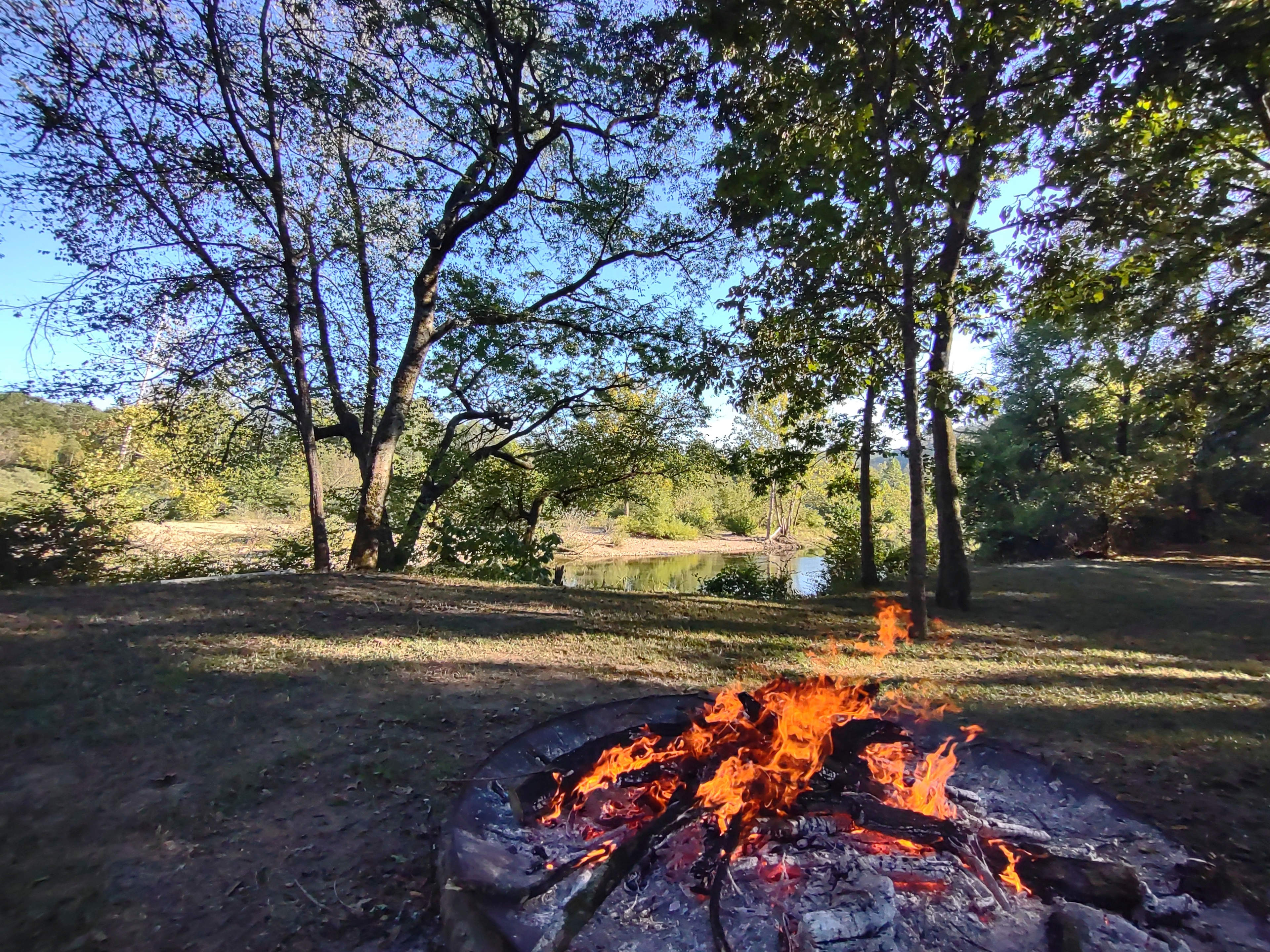 Caddo River Secluded Shack w/Kayaks