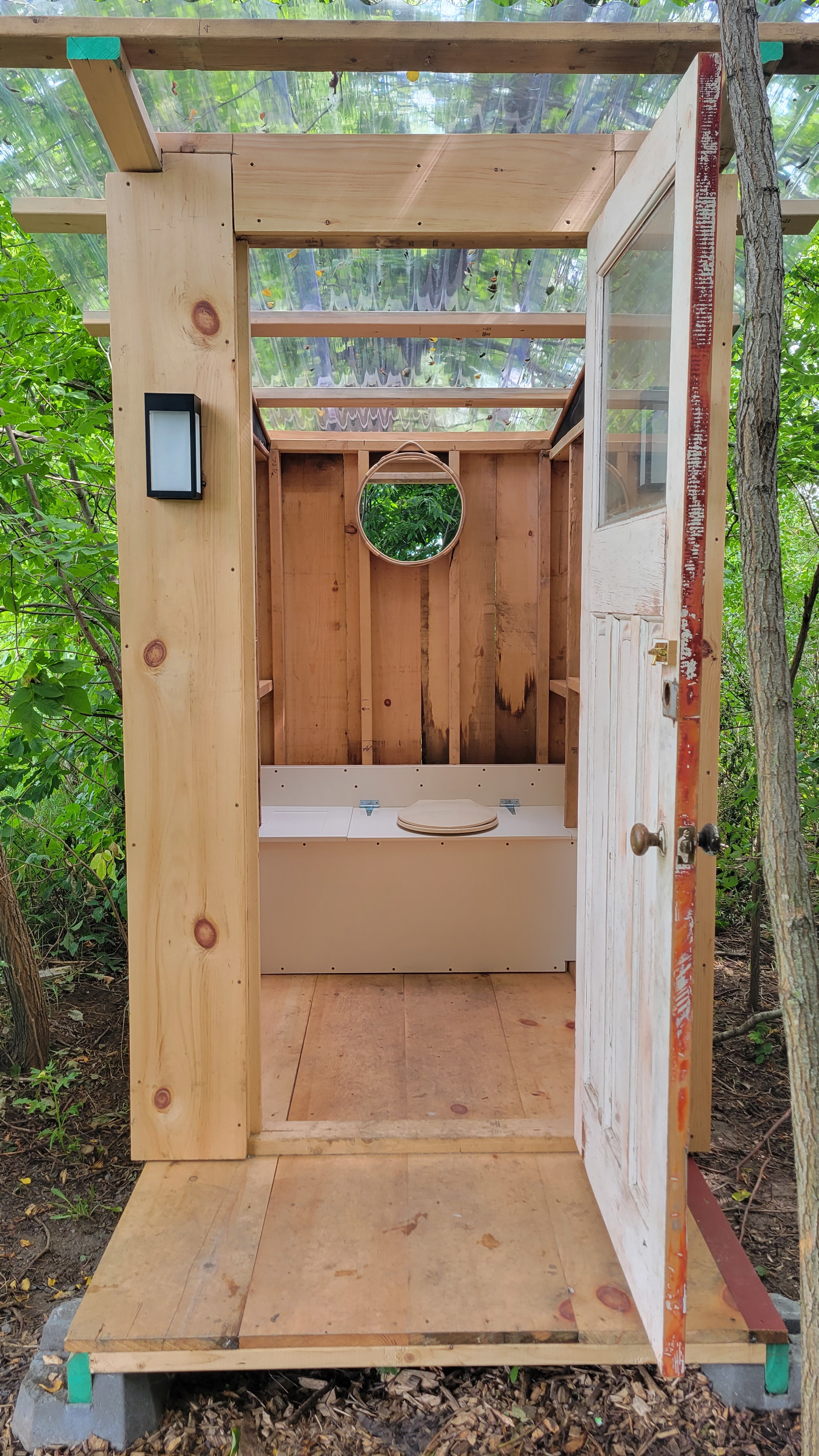 Compostable toilet