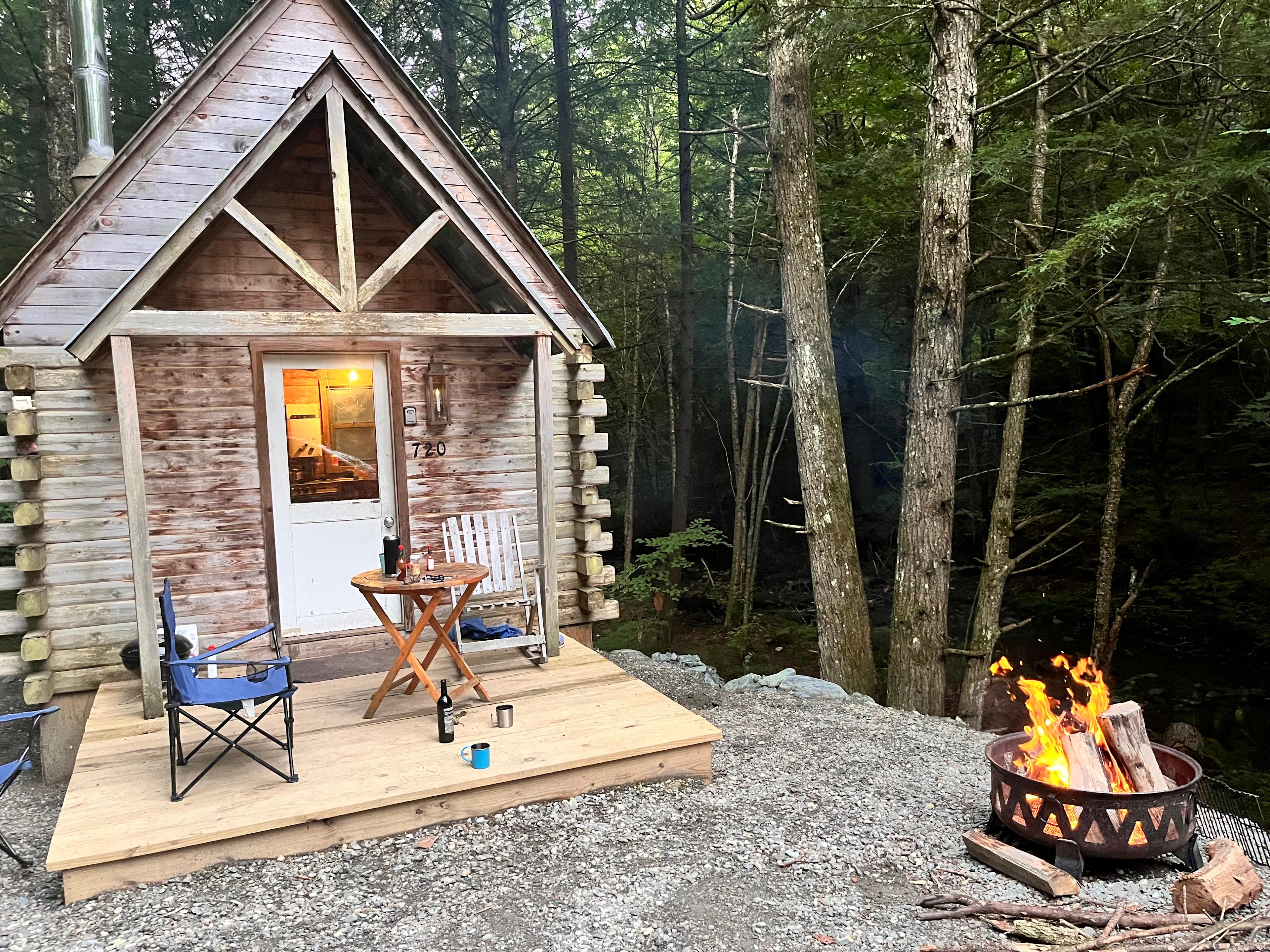 Little Log Cabin in Vermont