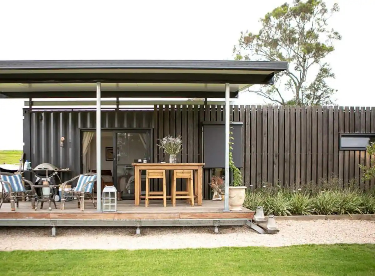 Two Rabbit Hill Country Cabins