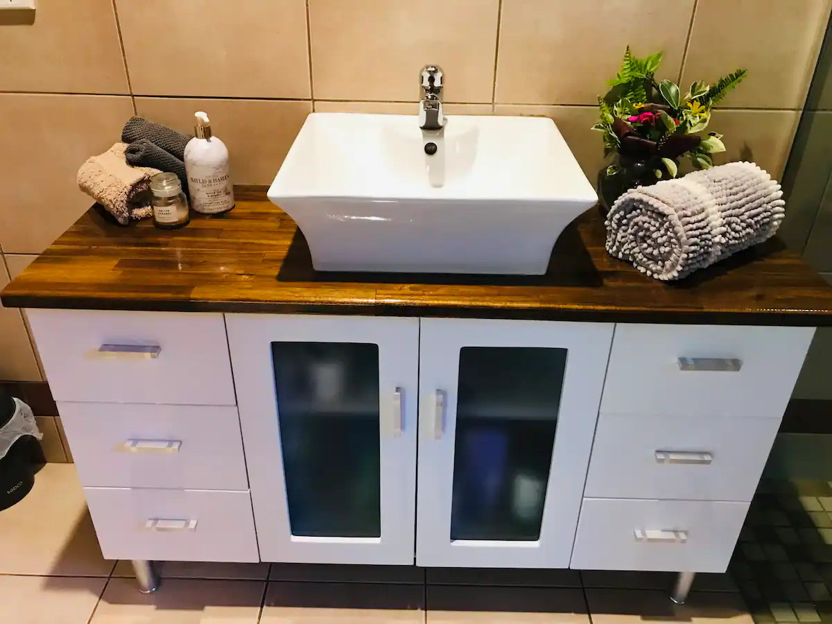 Johnstone River Retreat