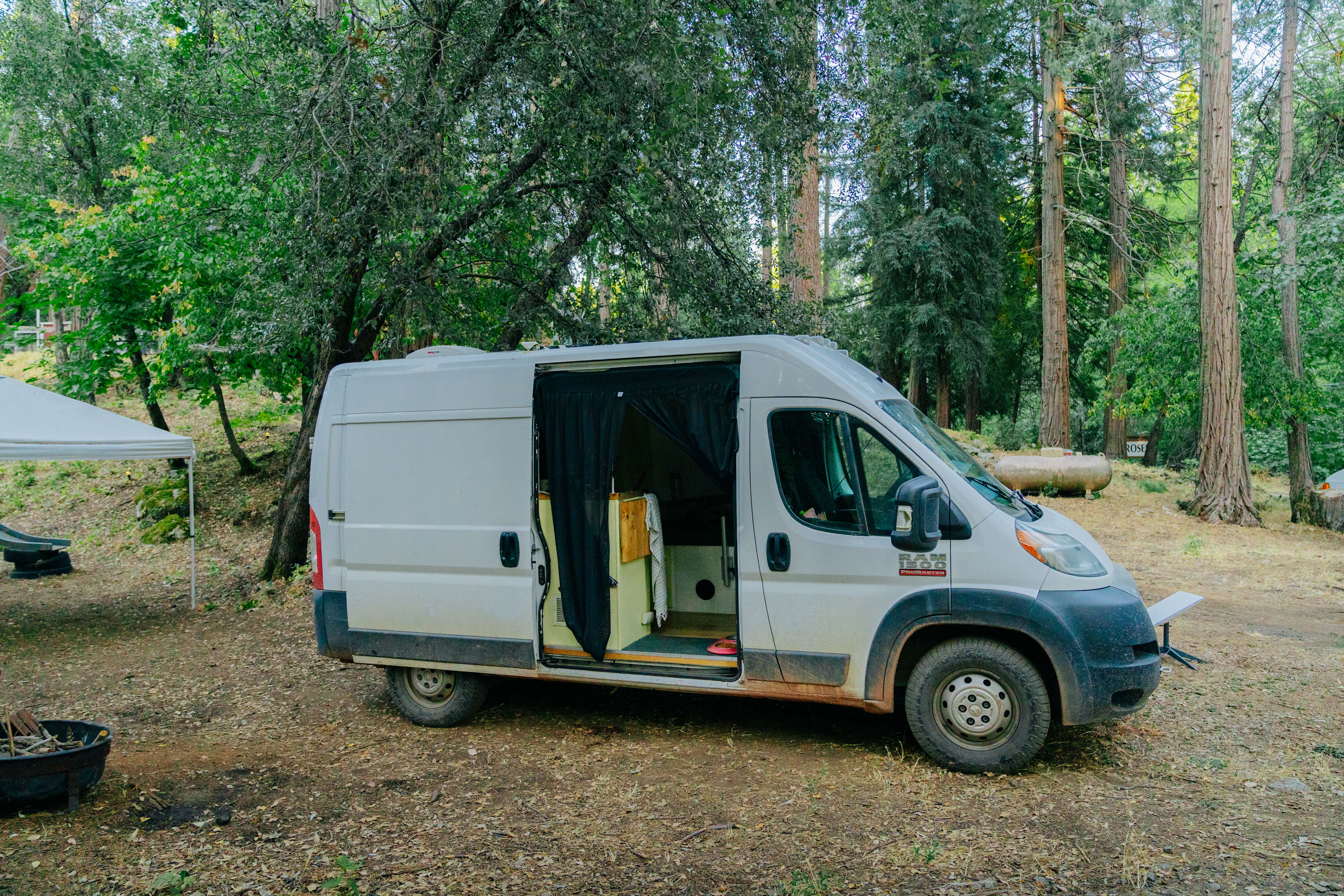 Shangrilog Near Yosemite