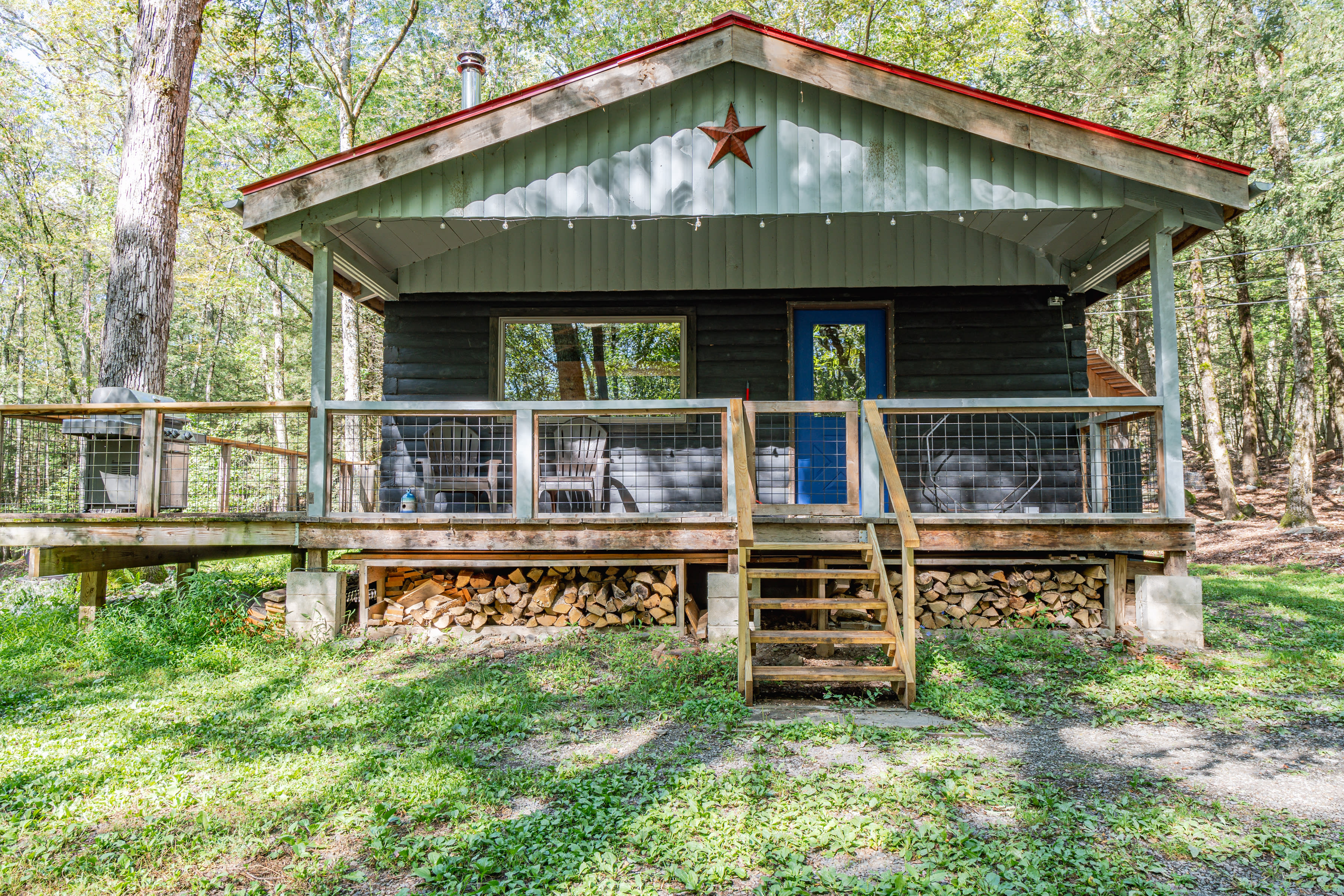 Queen's Cabin