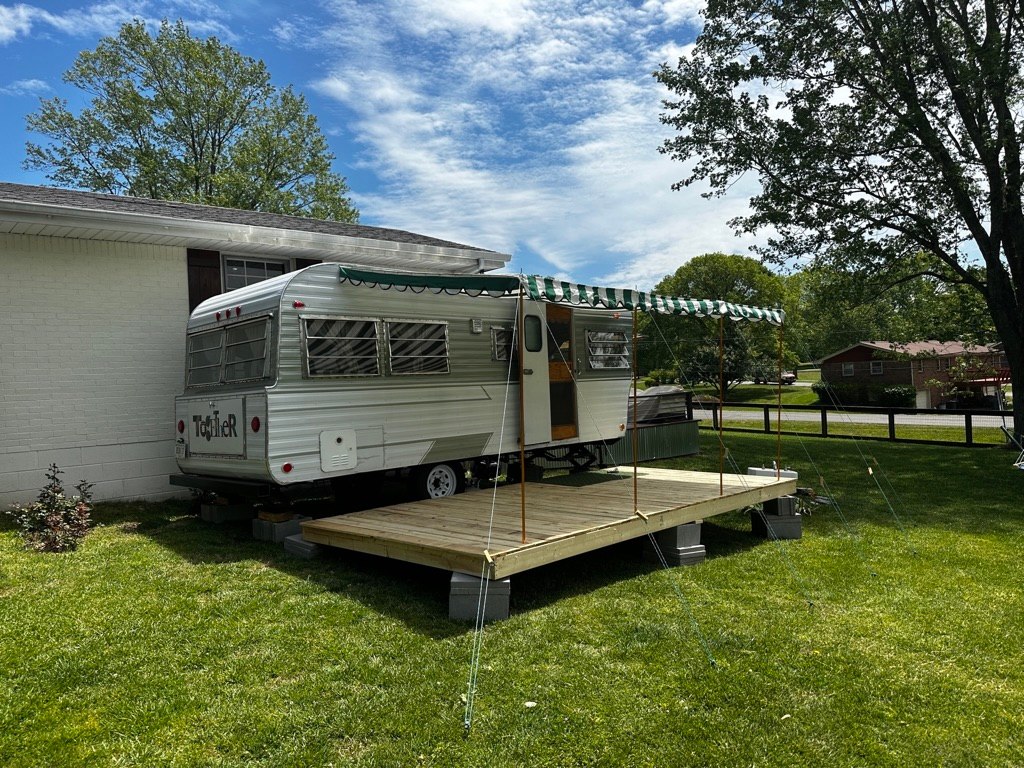 Vintage RV in Middle Tennessee
