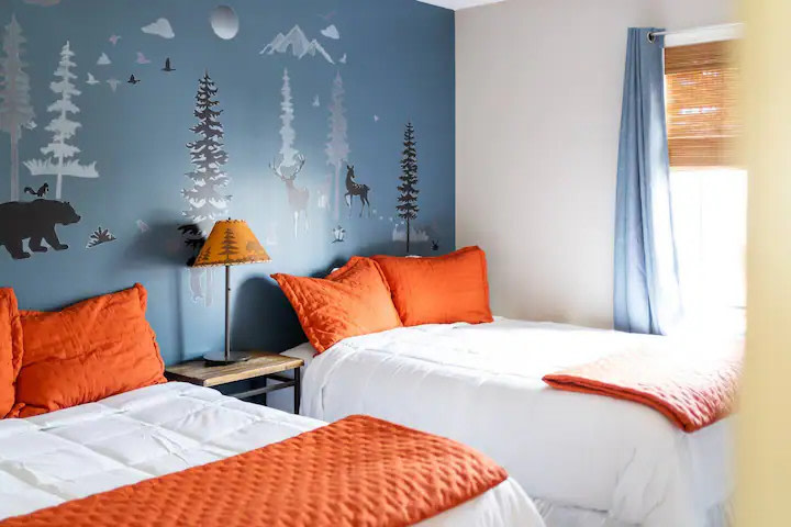 Wintergreen Ridge Retreat