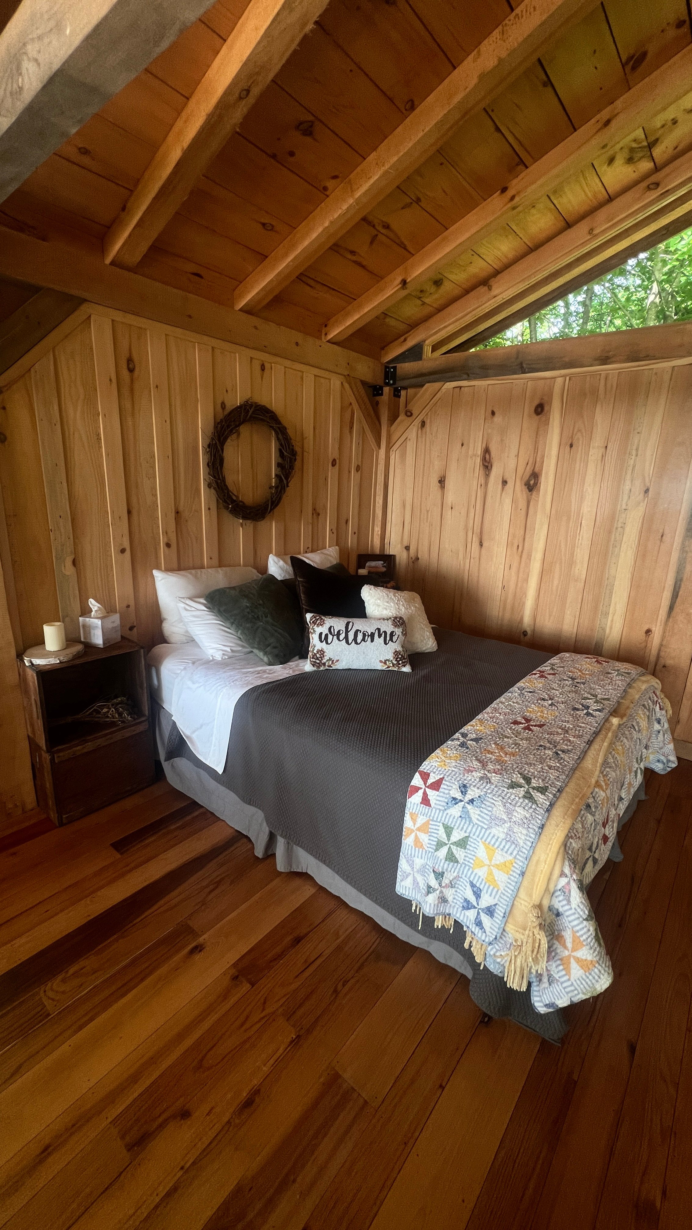 The coziest bed to relax after a day of exploring nature. 