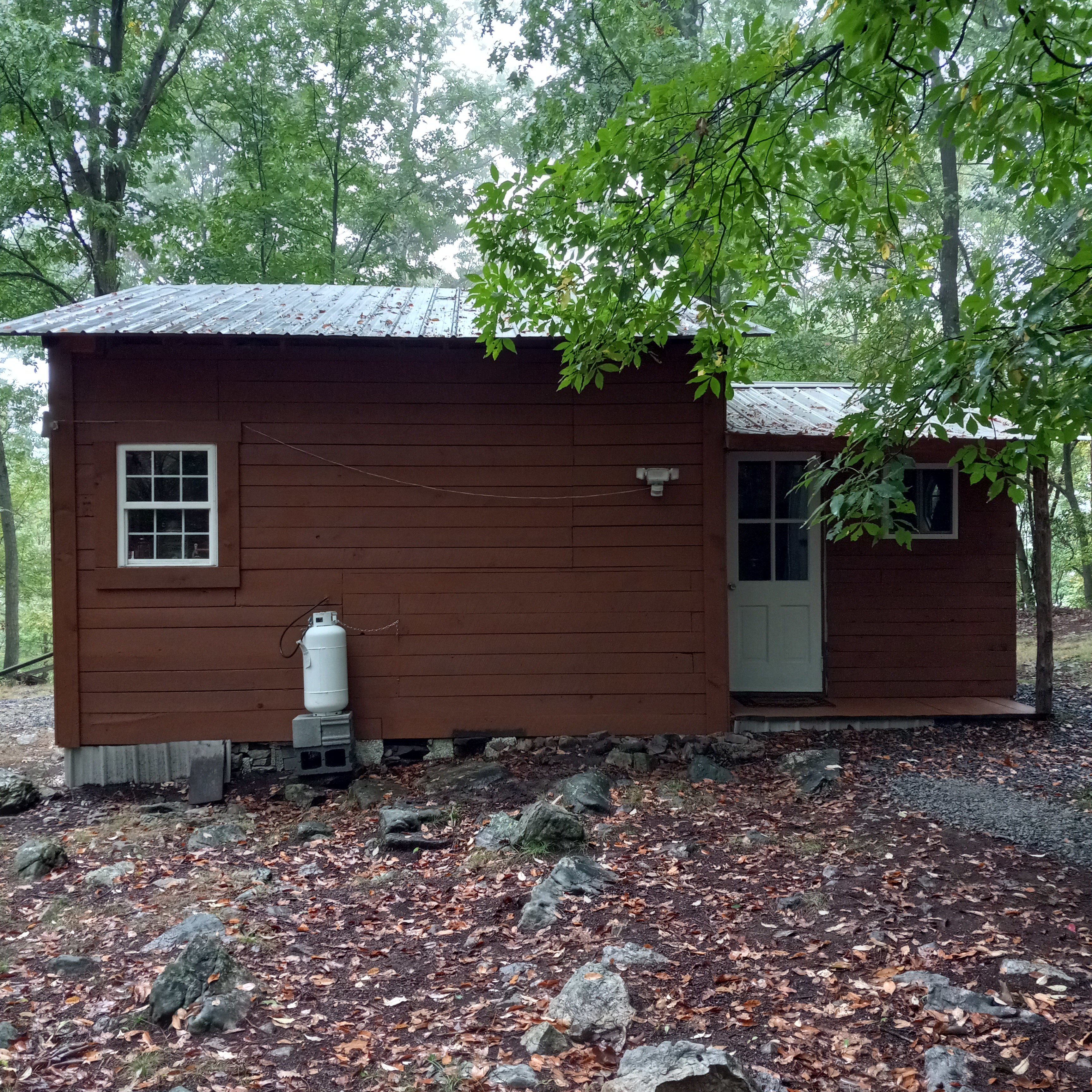 Rocky Hollow Paradise LLC