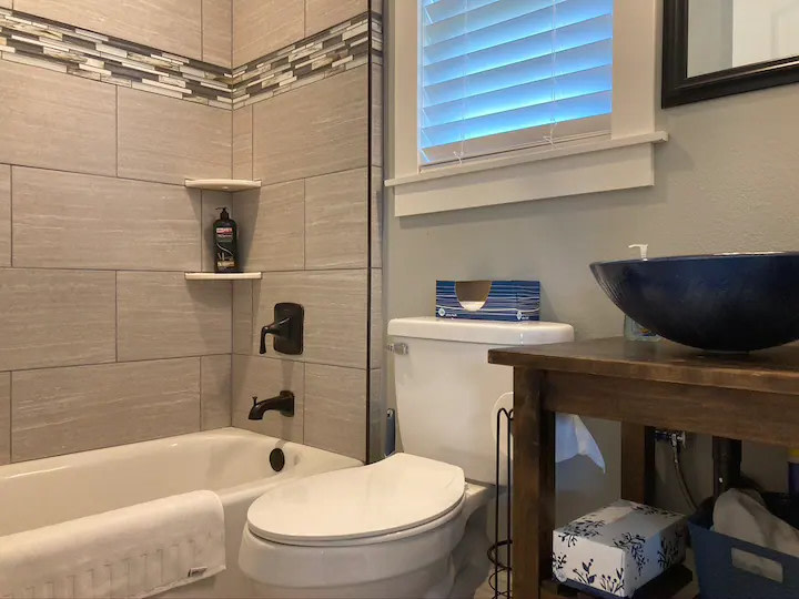 Kelly Hollow Farm Stays