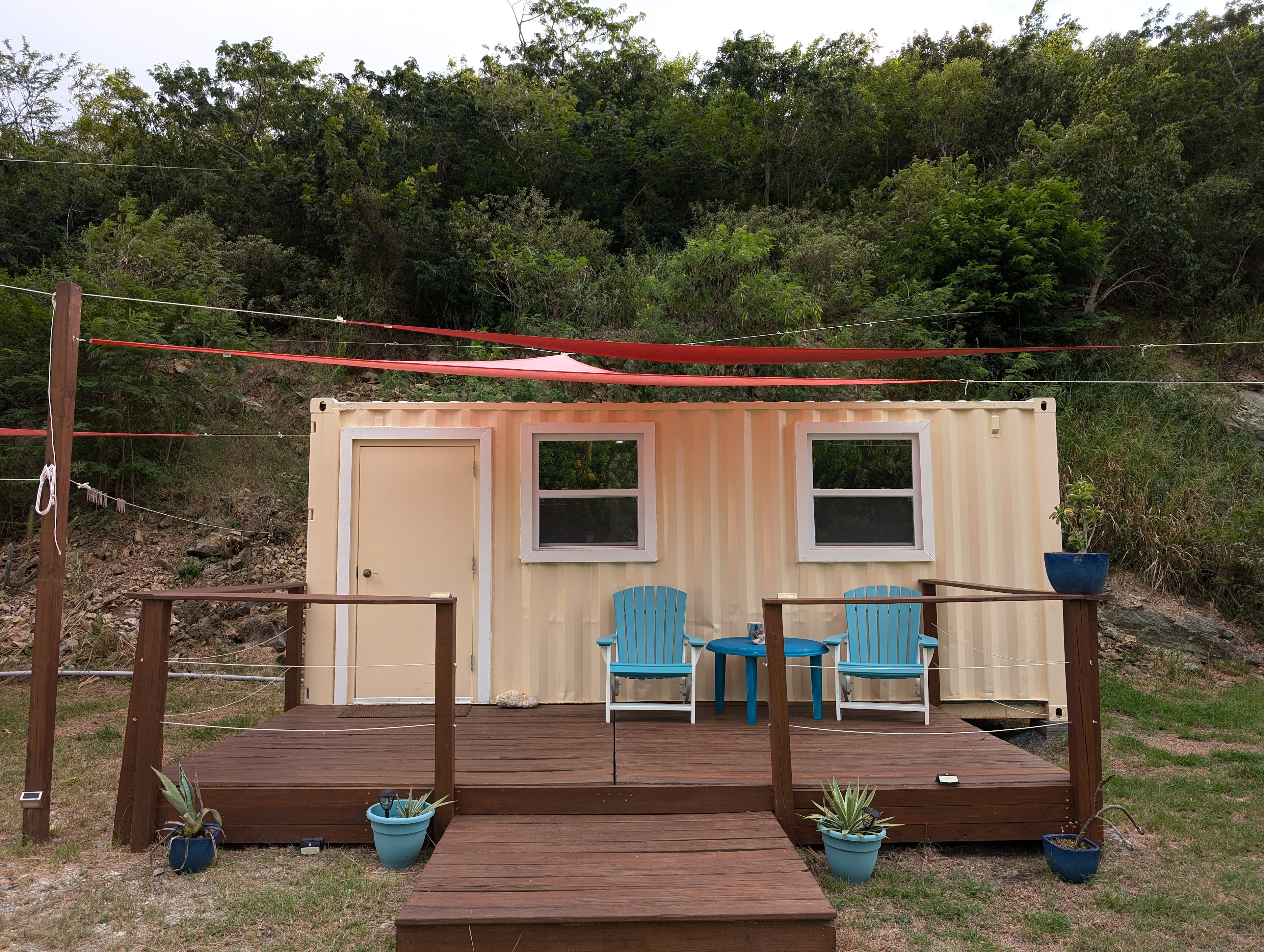 Lameshur Cottages and Campsites