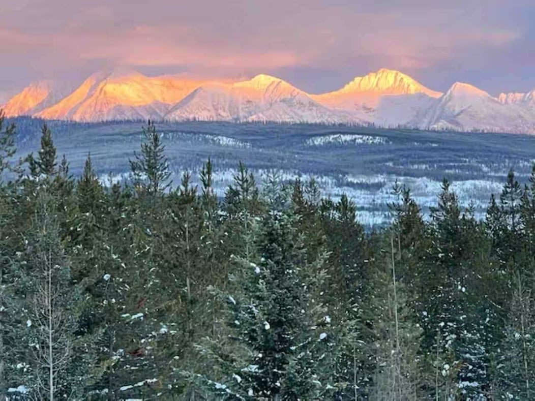 Polebridge Cabin and Tents, VIEWS
