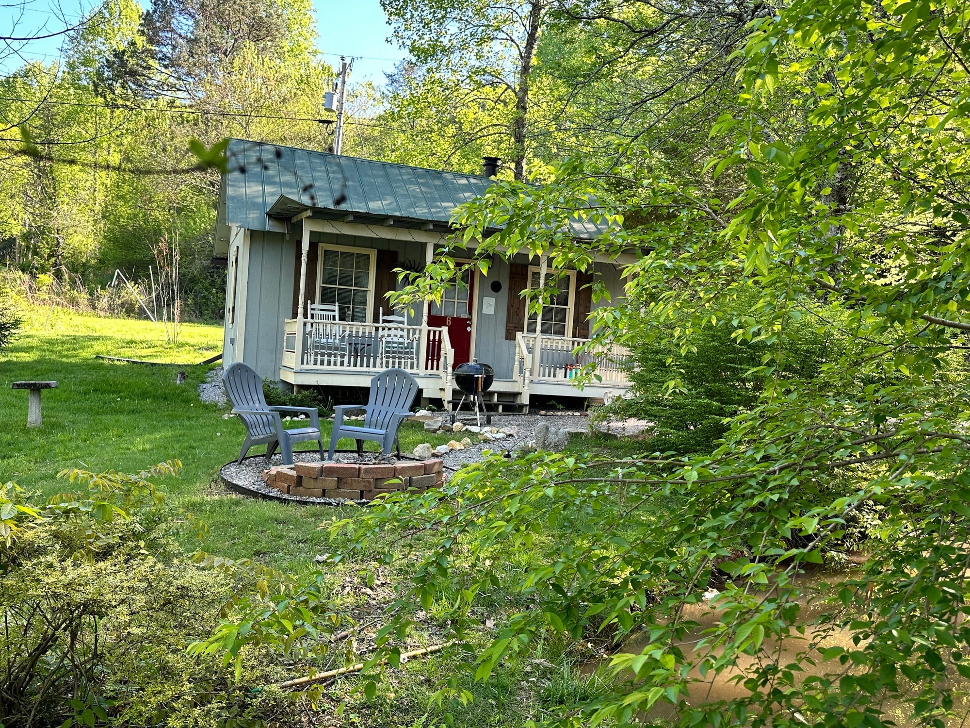 Misty Mountain Inn & Cottages