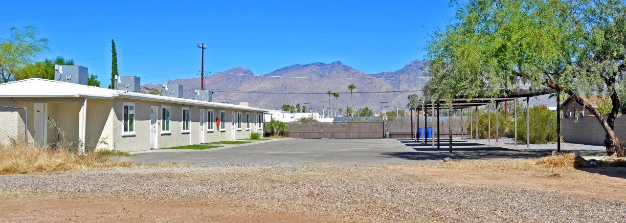 Midtown Magic: Dome Tent Glamping