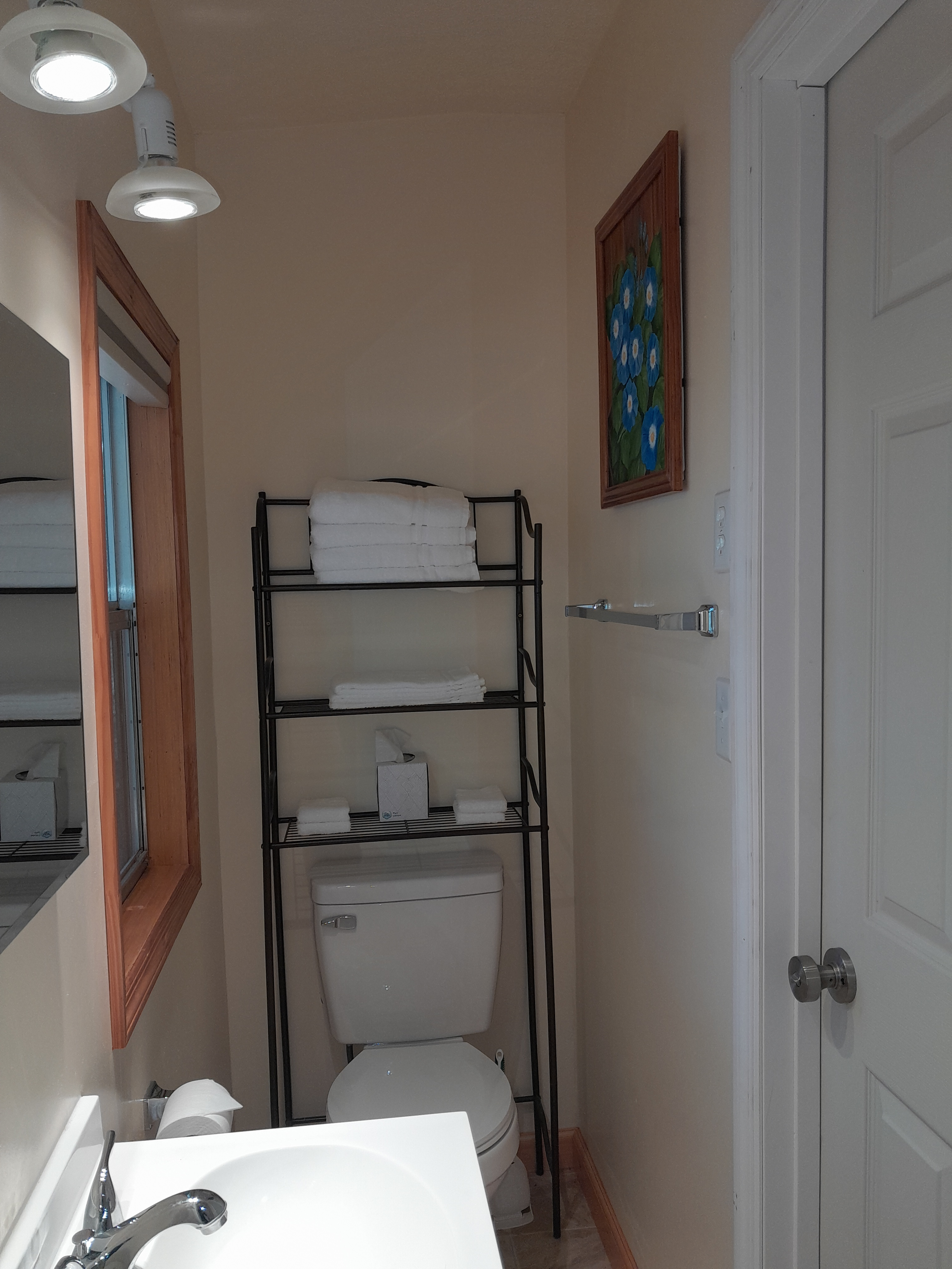 Spacious Oak Hammock