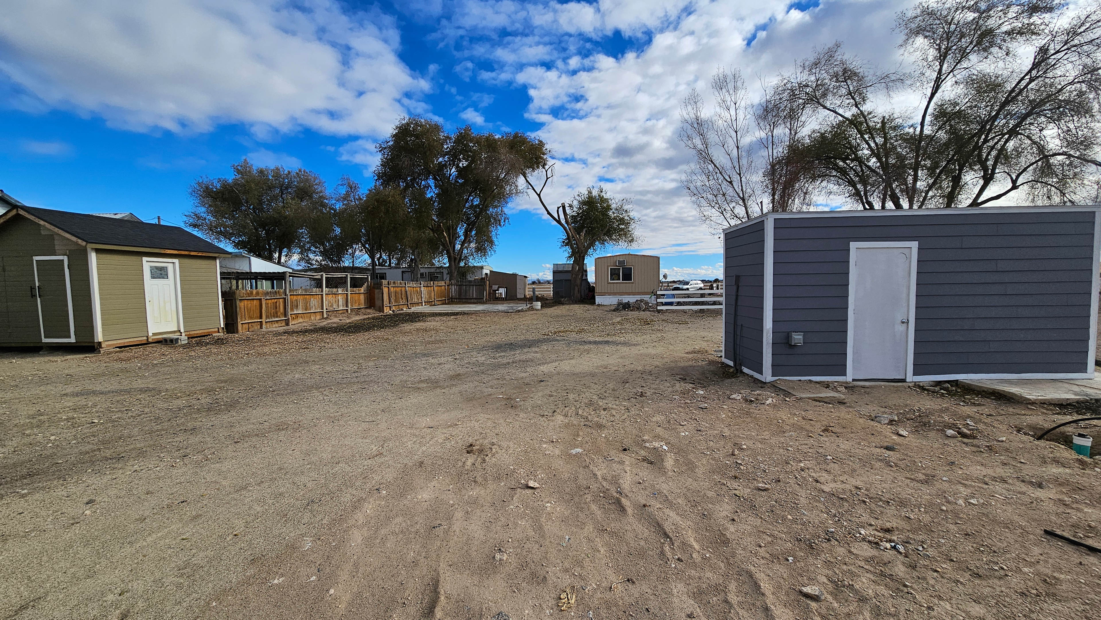 Basic Kuna space with full hookups