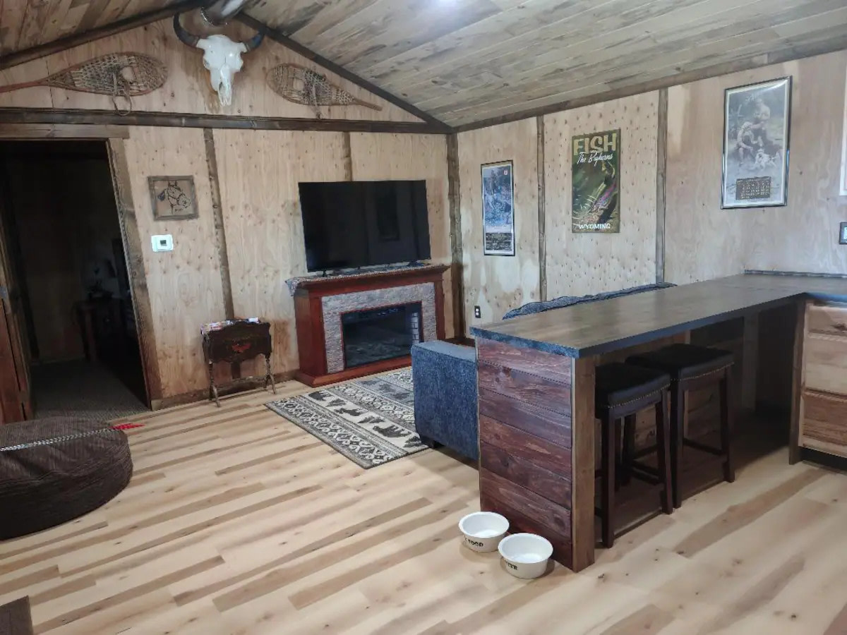 Wolf Haven Cabins