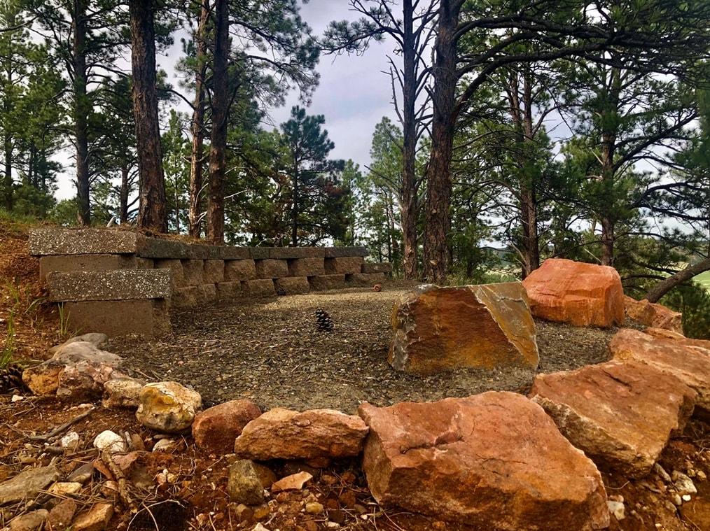 Rushmore Skies Retreat