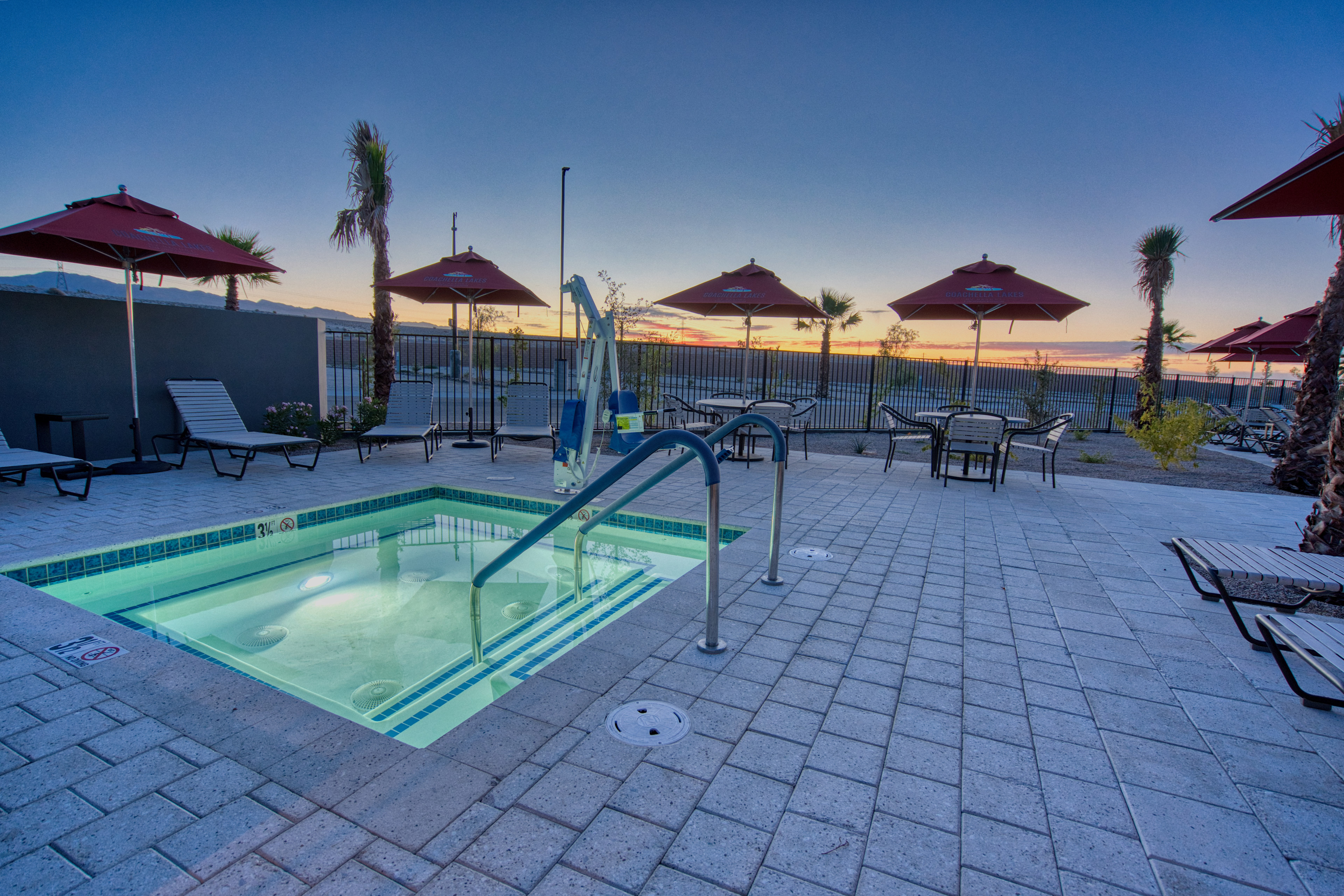 Coachella Lakes RV Resort