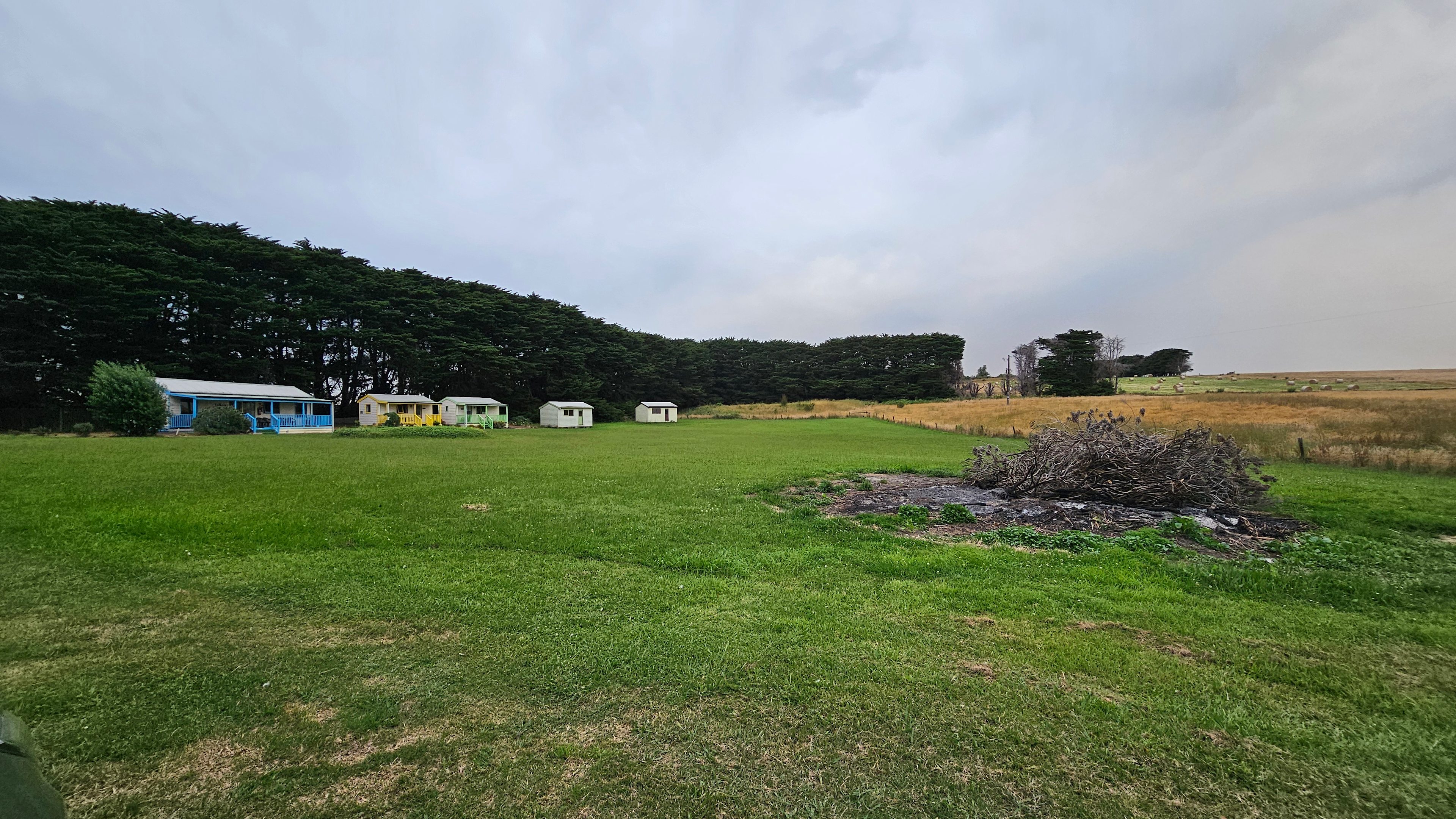 Twelve Apostles Motel & Country Retreat