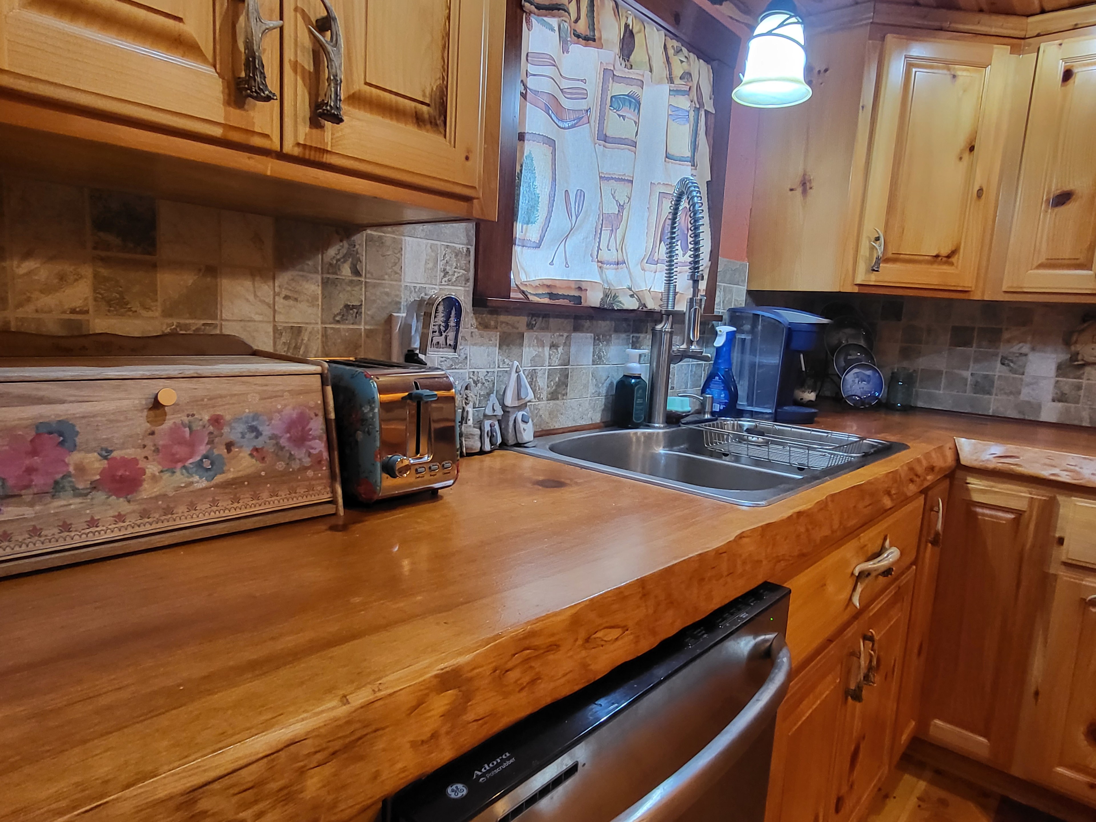 Wishin2B Fishin Buffalo River Cabin