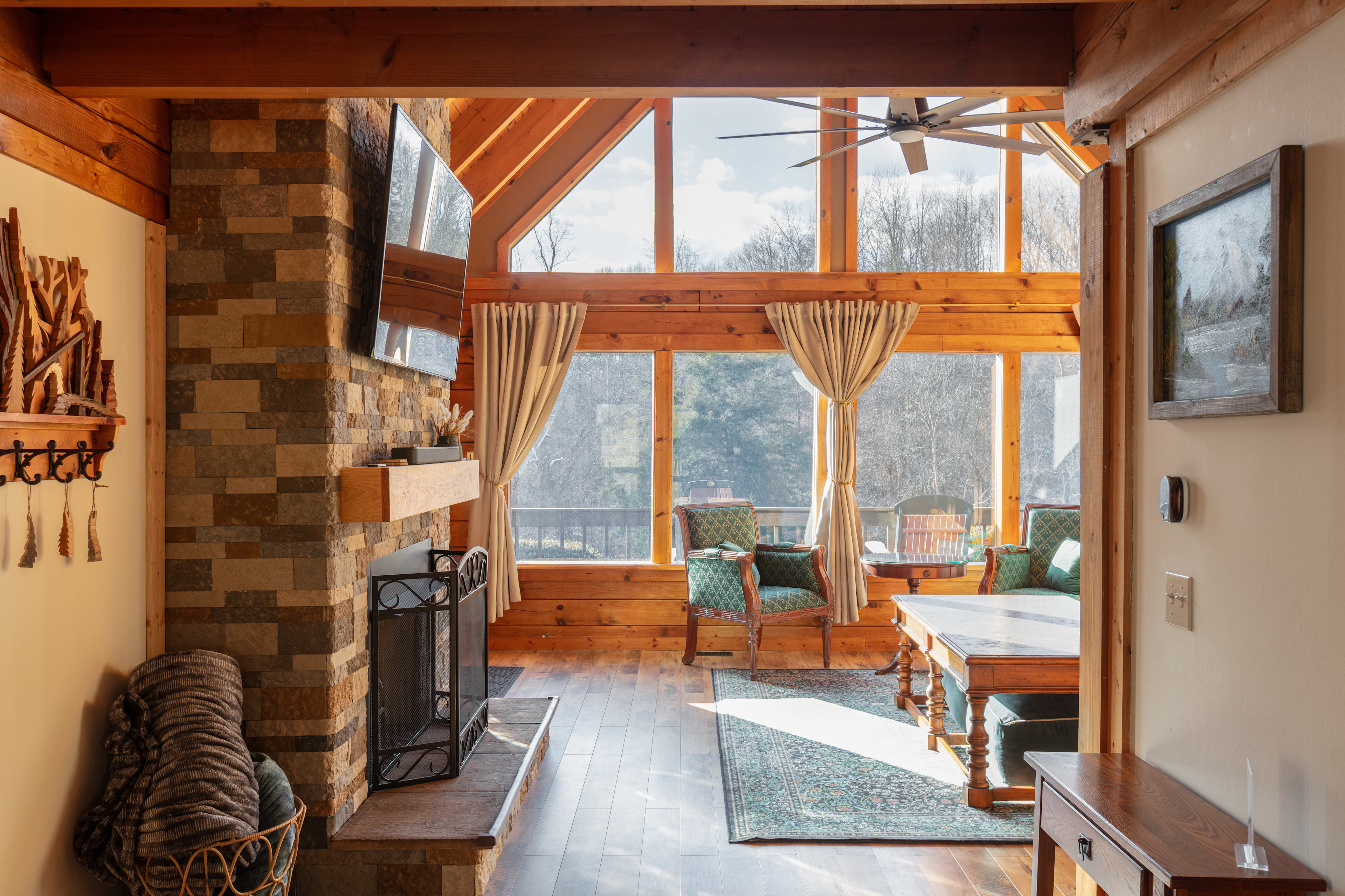 Sweet Pines Cabin