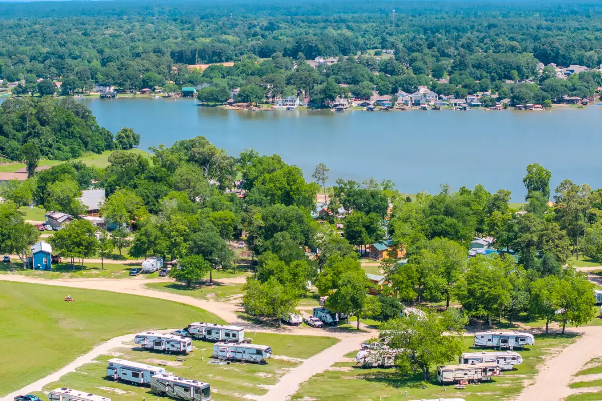 Water's Edge RV Resort