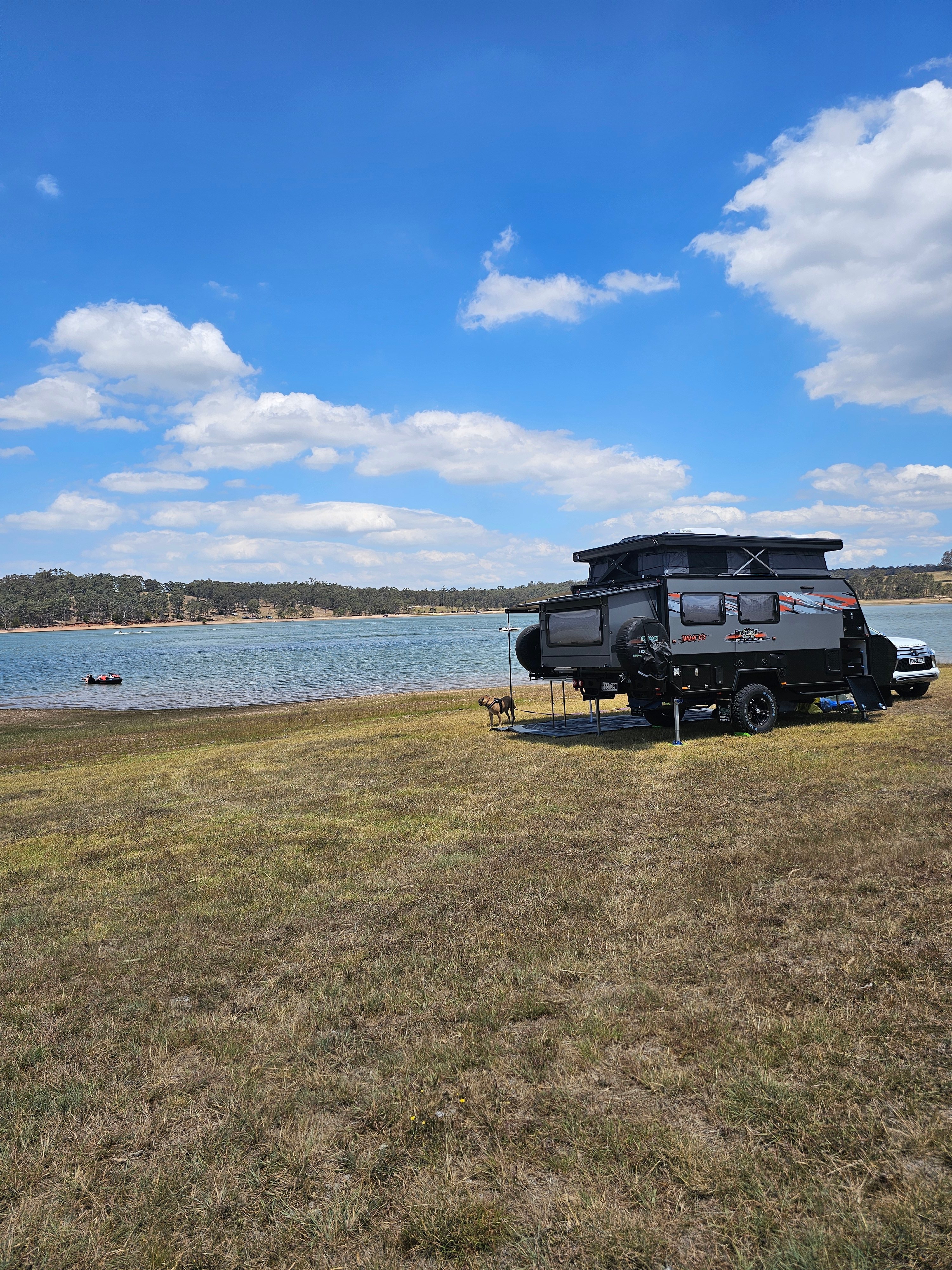 Unique Waterfront - Lake Glenmaggie