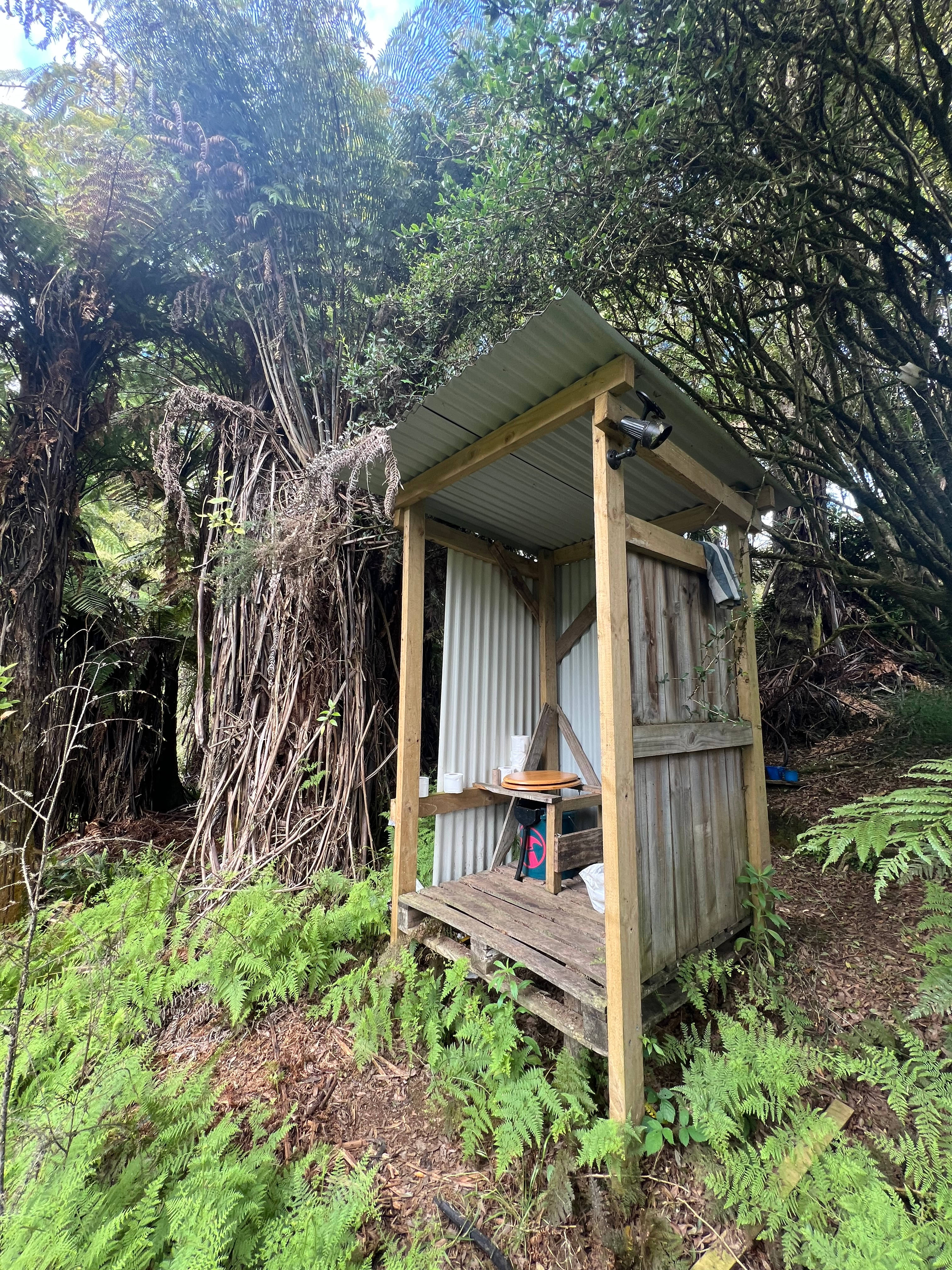 Camp in nature close to Hobbiton