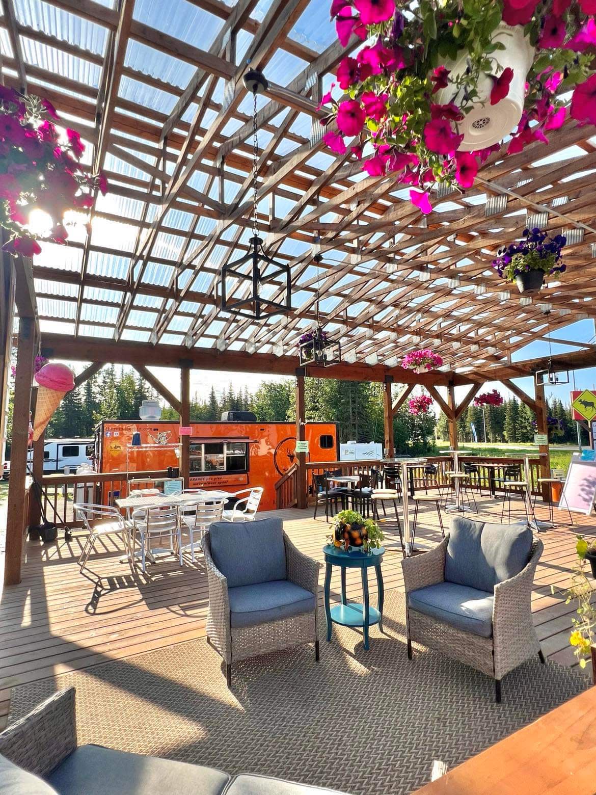 Moose Crossing RV & Food Truck Park