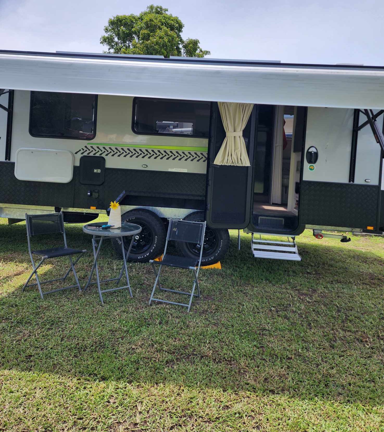 A Hideaway at Holloway's