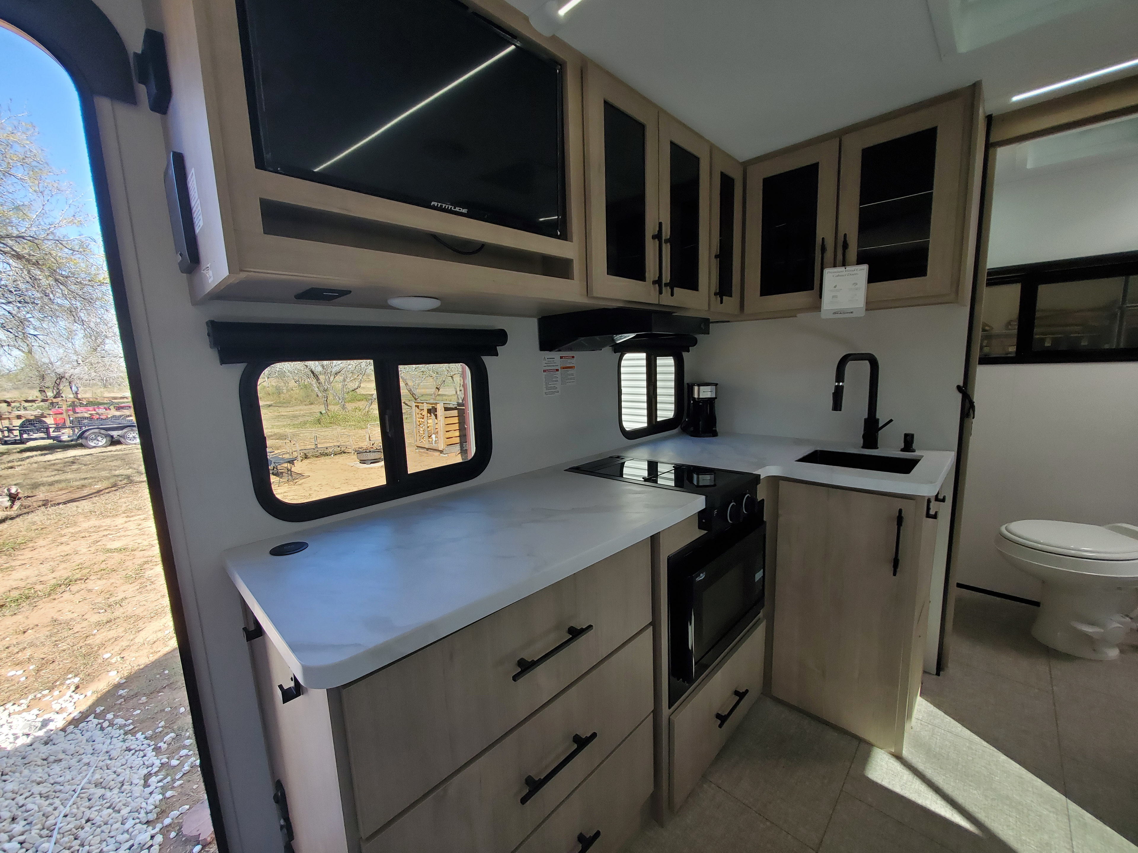 Book 12+ Acres for Group Glamping