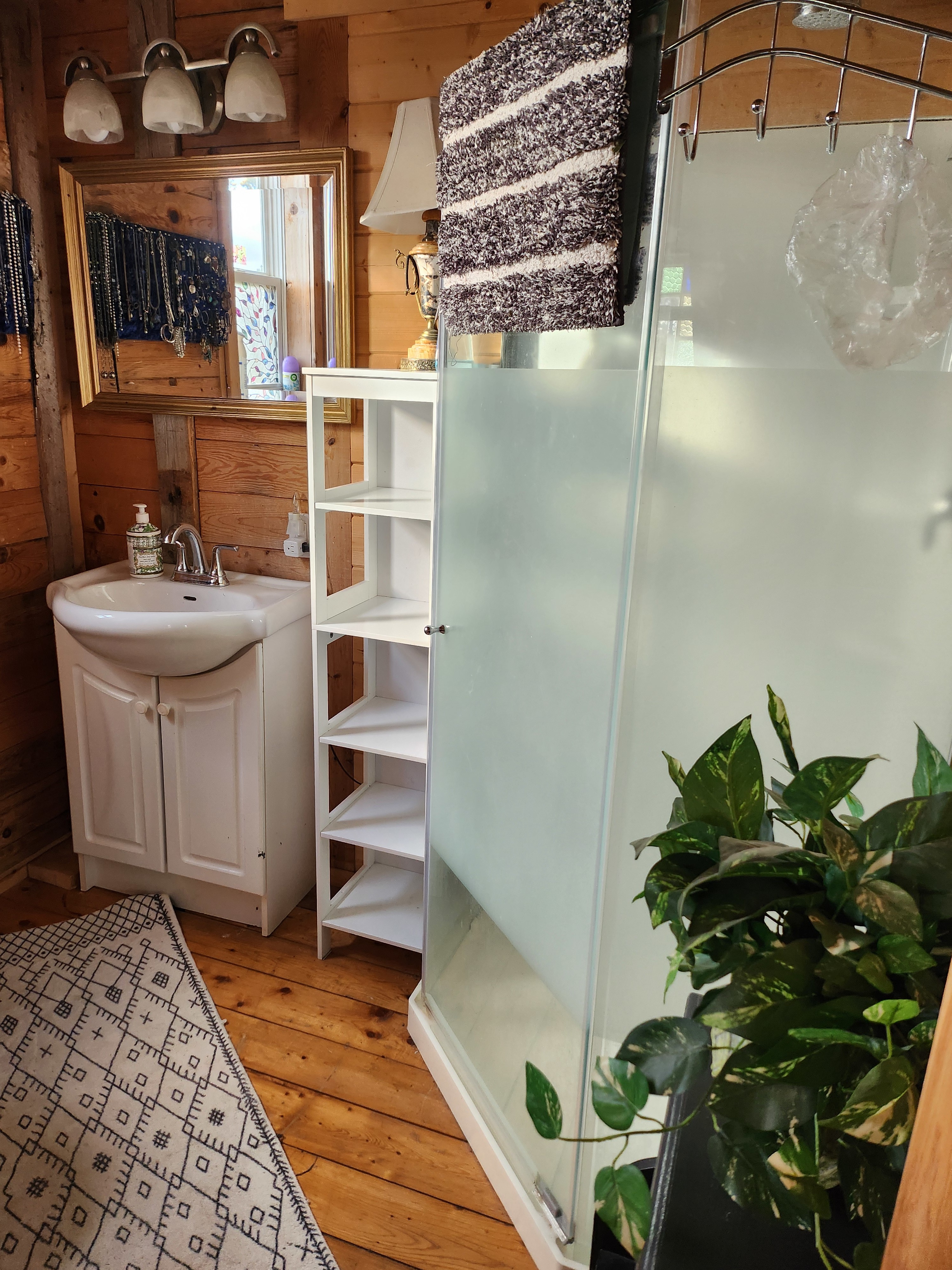 Cable Head Oceanside Cassita