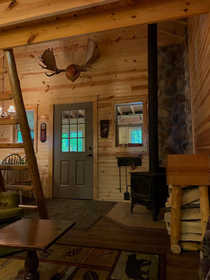 Little Cabin in the Woods