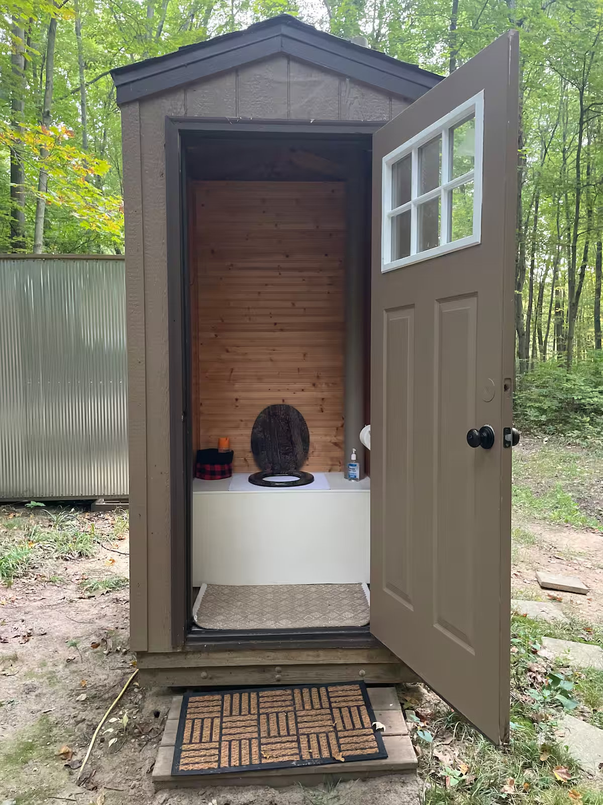 Little Cabin in the Woods