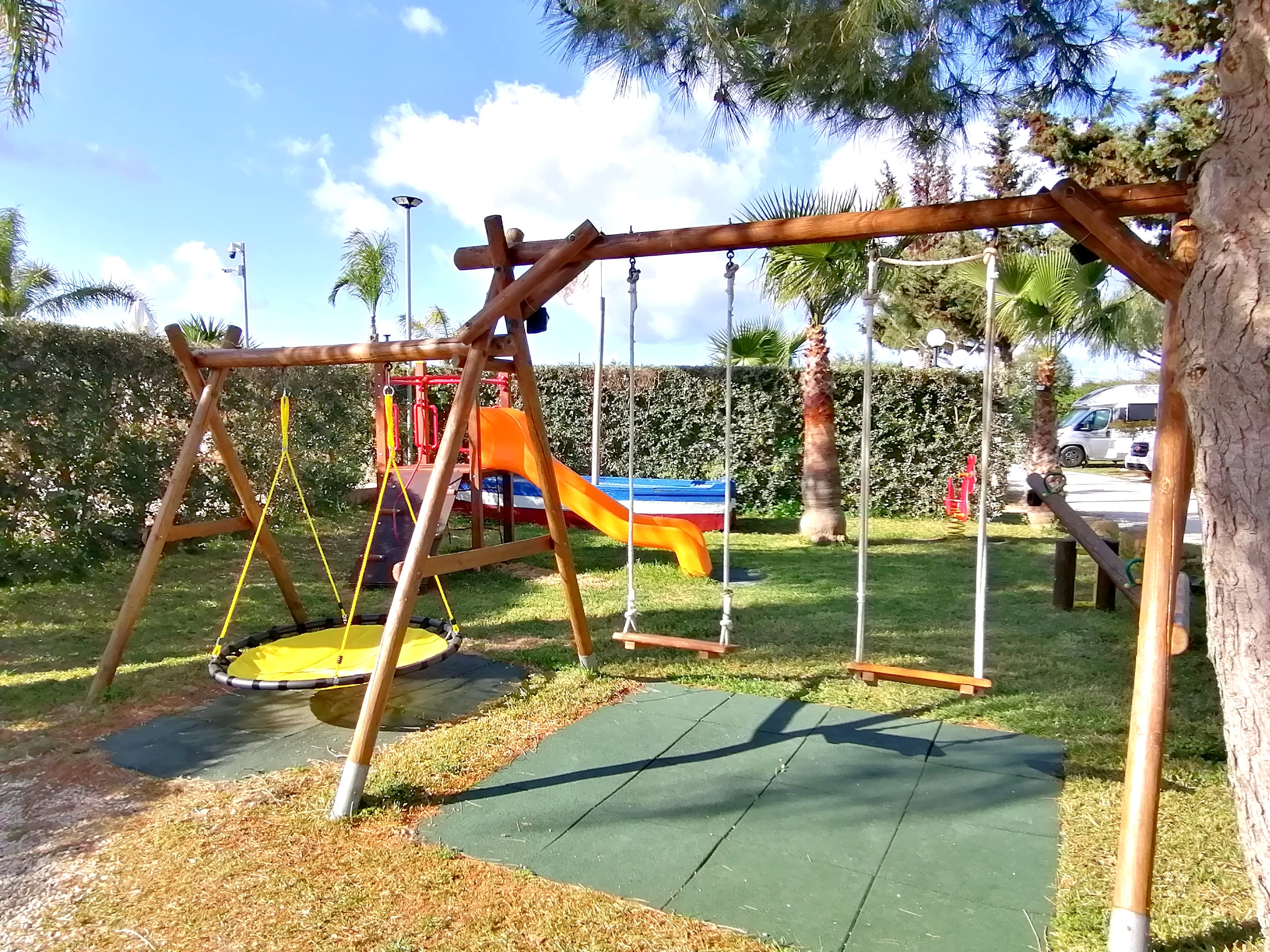 Lilybeo Village Camping & Residence