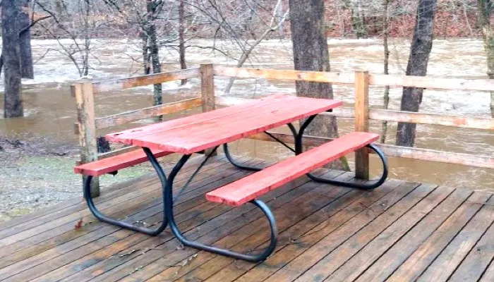 Vee Hollow Campground