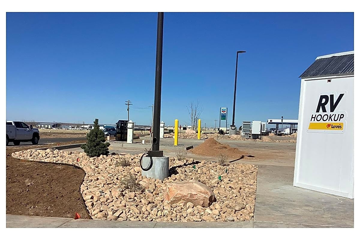 Love's RV Hookup-Fillmore UT 835