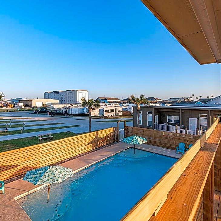 Aloha Beach RV Resort