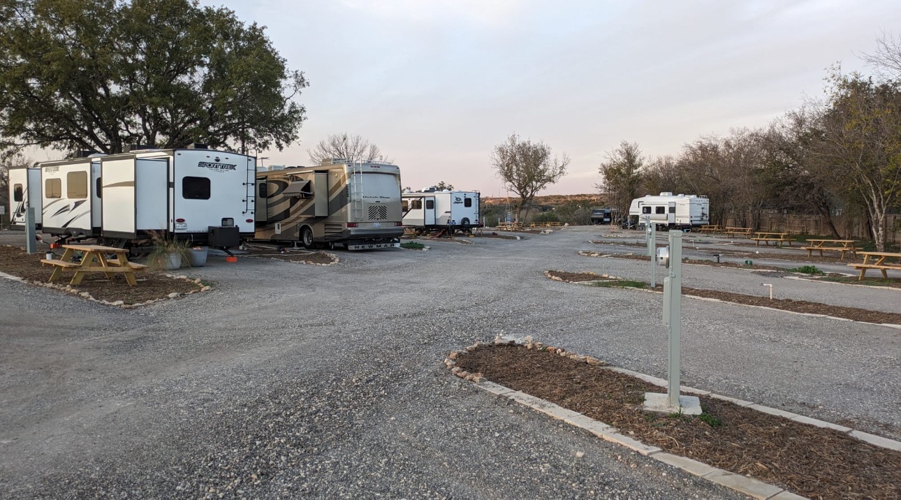 Dominion Oaks RV Park