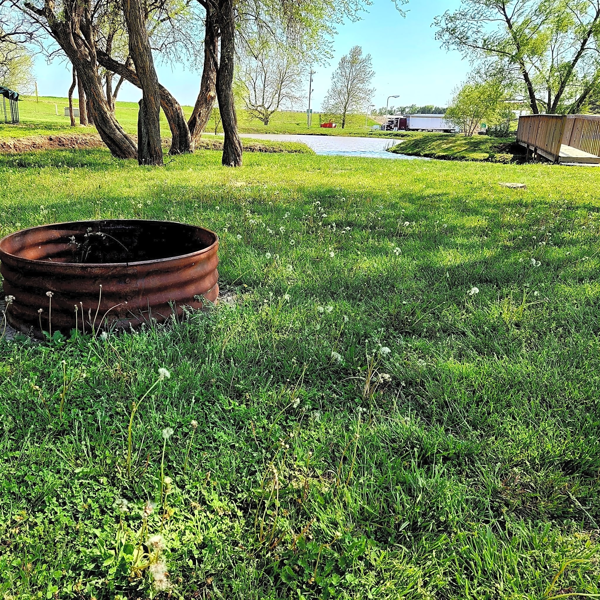 Walt's Four Seasons Campground and Country Store