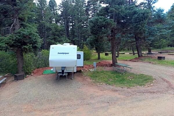 Monument Lake Resort