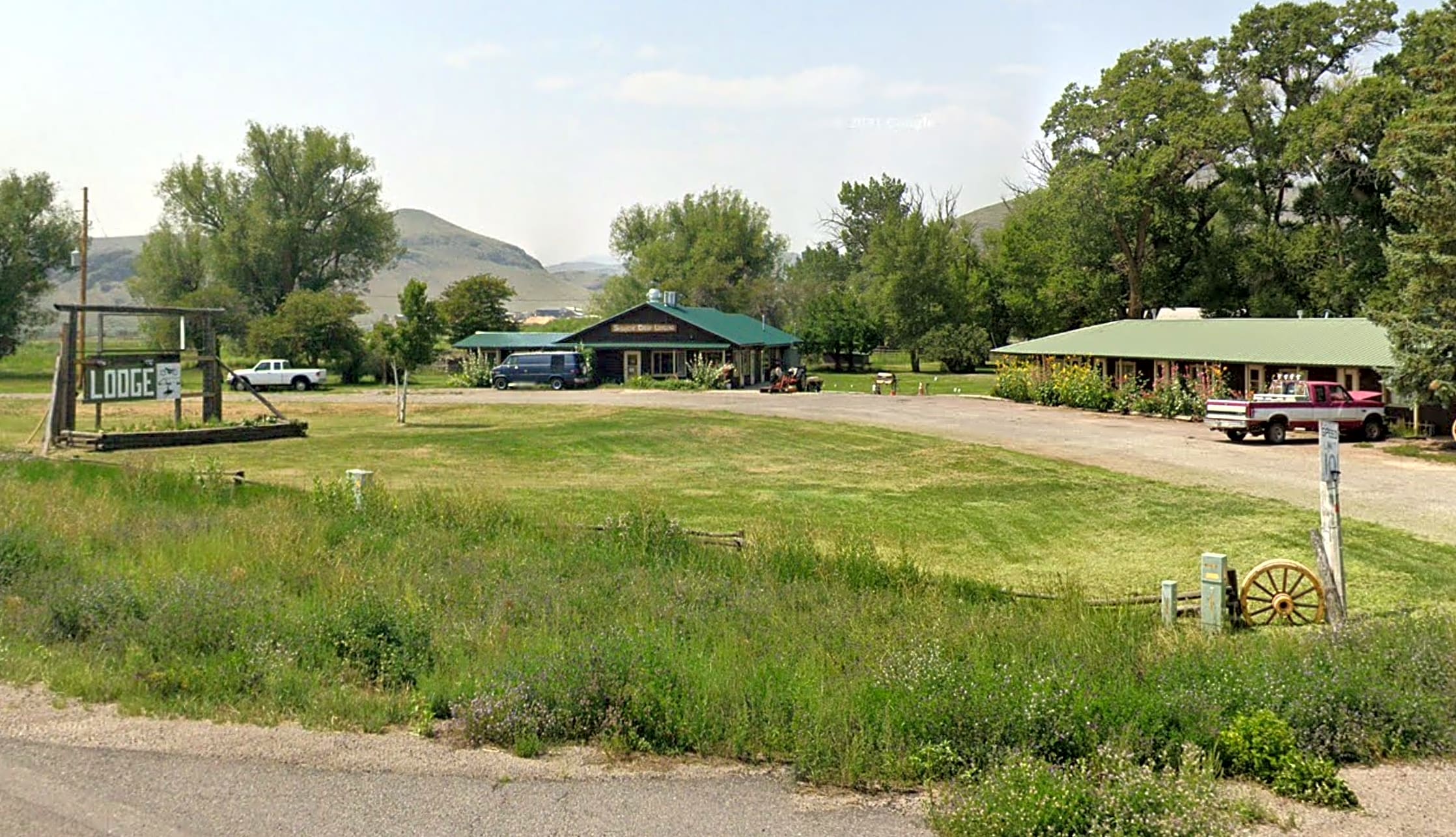 Saguache Camp & Lodge