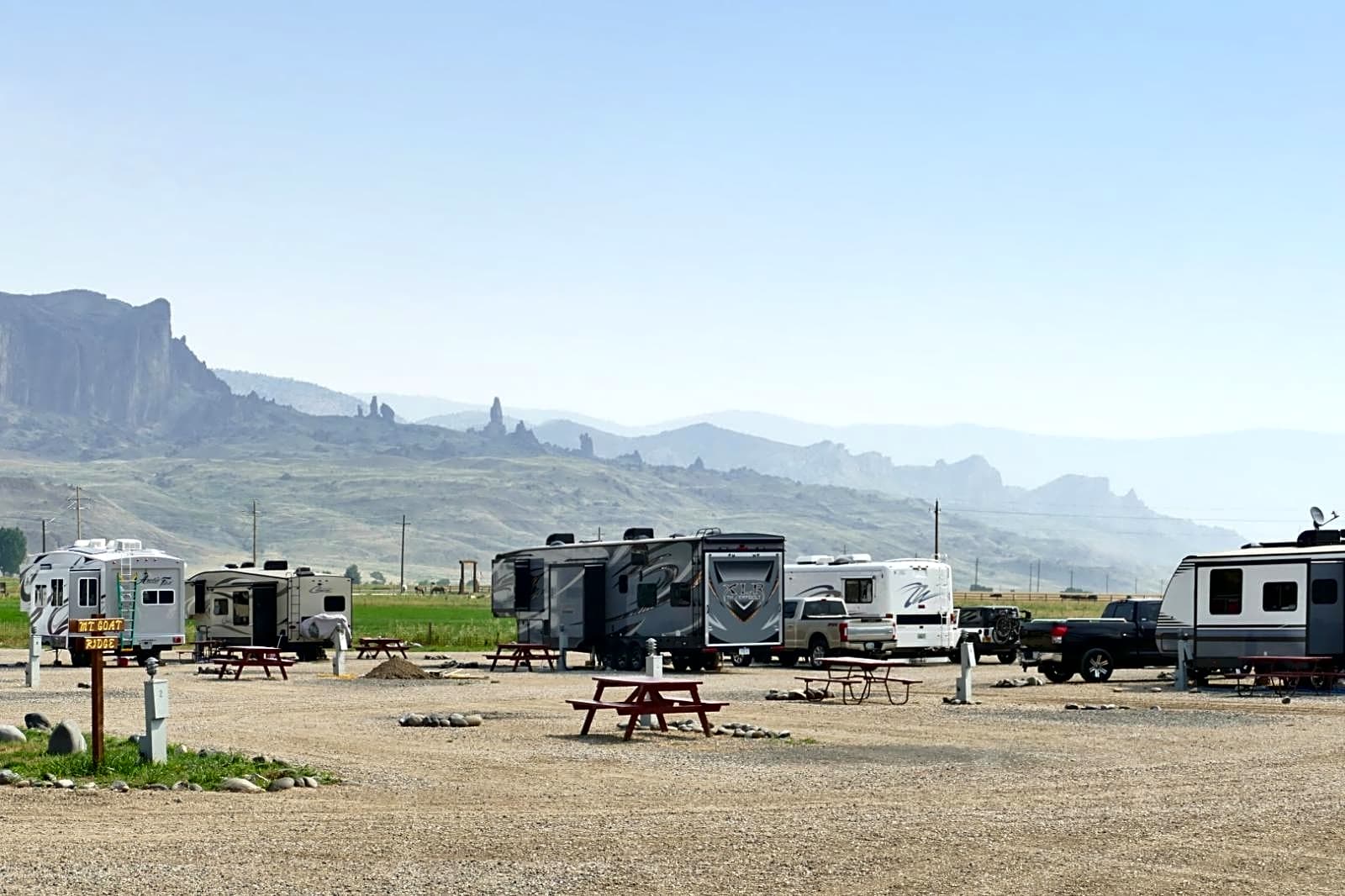 Yellowstone Valley Inn & RV Park