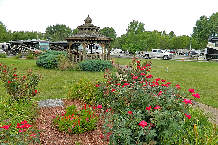 Cottonwoods RV Park