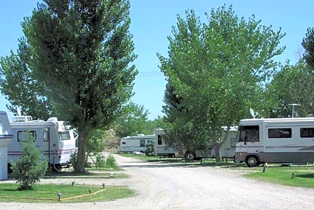 Falcon's Landing RV Park
